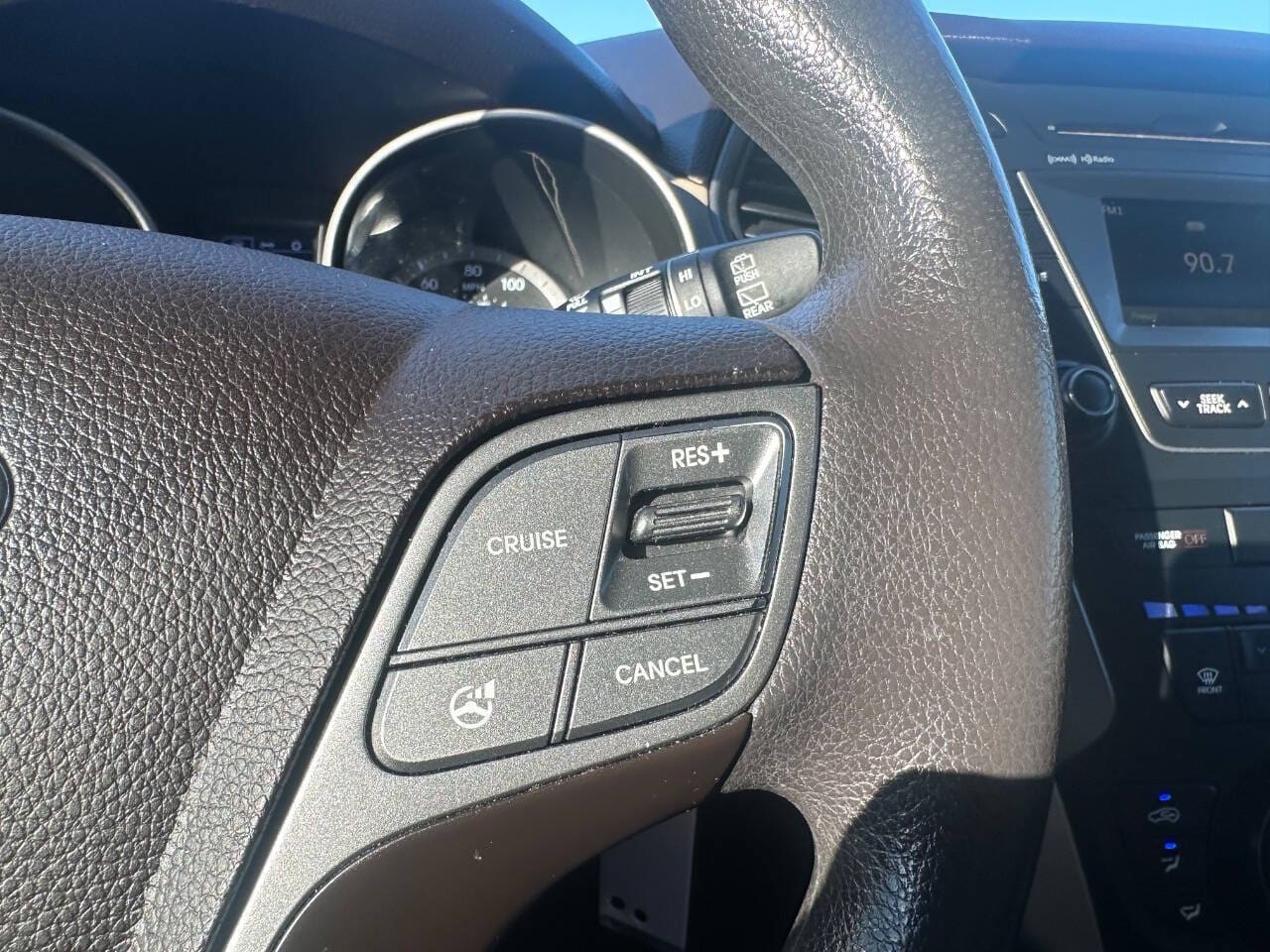 2016 Hyundai Santa Fe Sport - Image 14