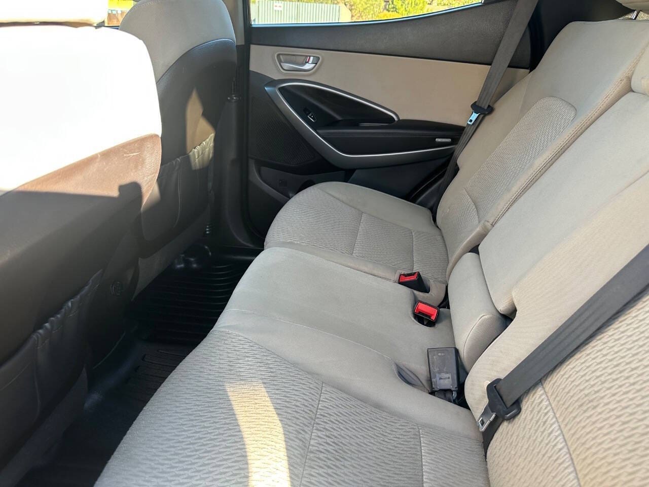 2016 Hyundai Santa Fe Sport - Image 10