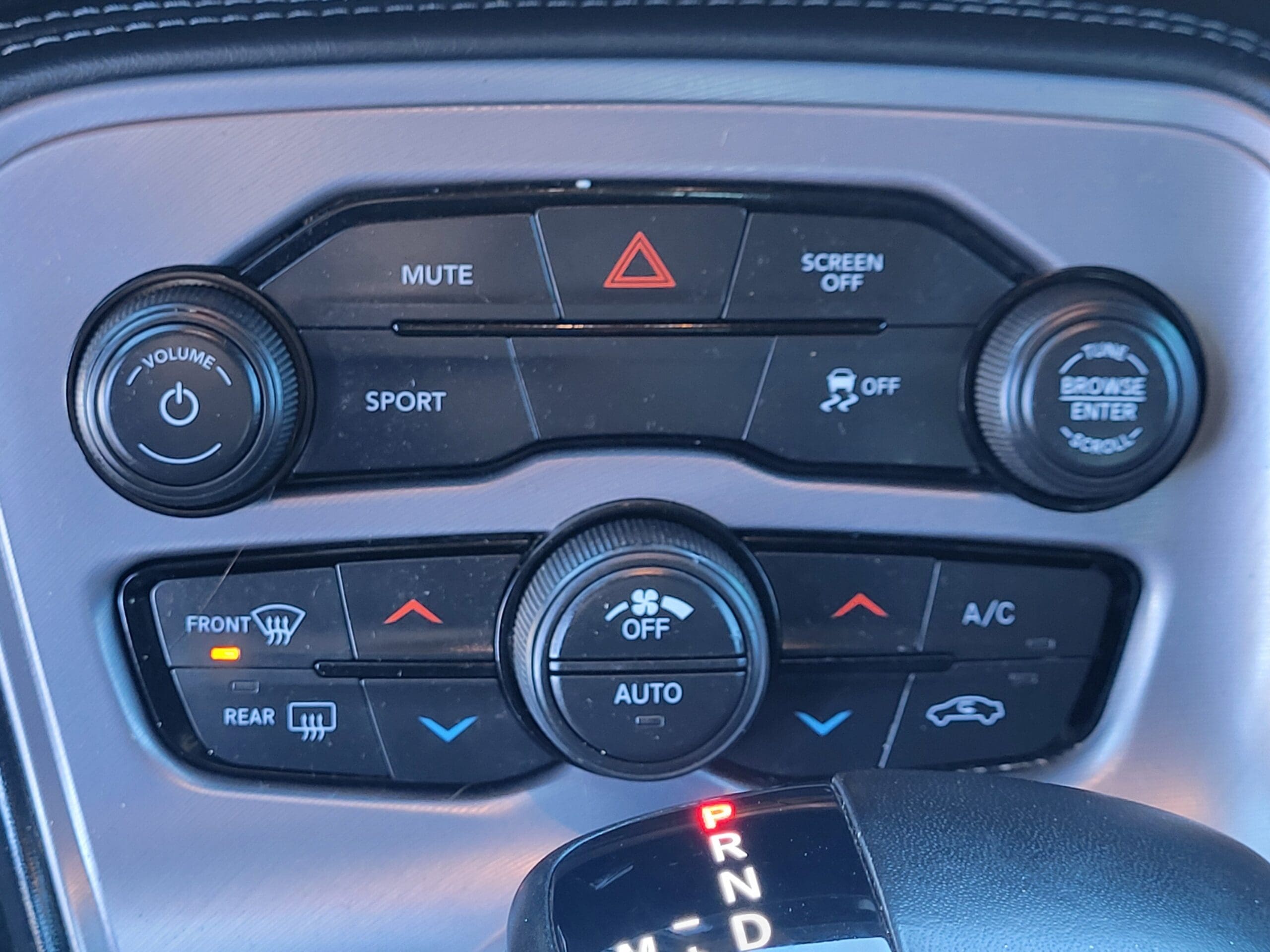 2023 Dodge Challenger - Image 21