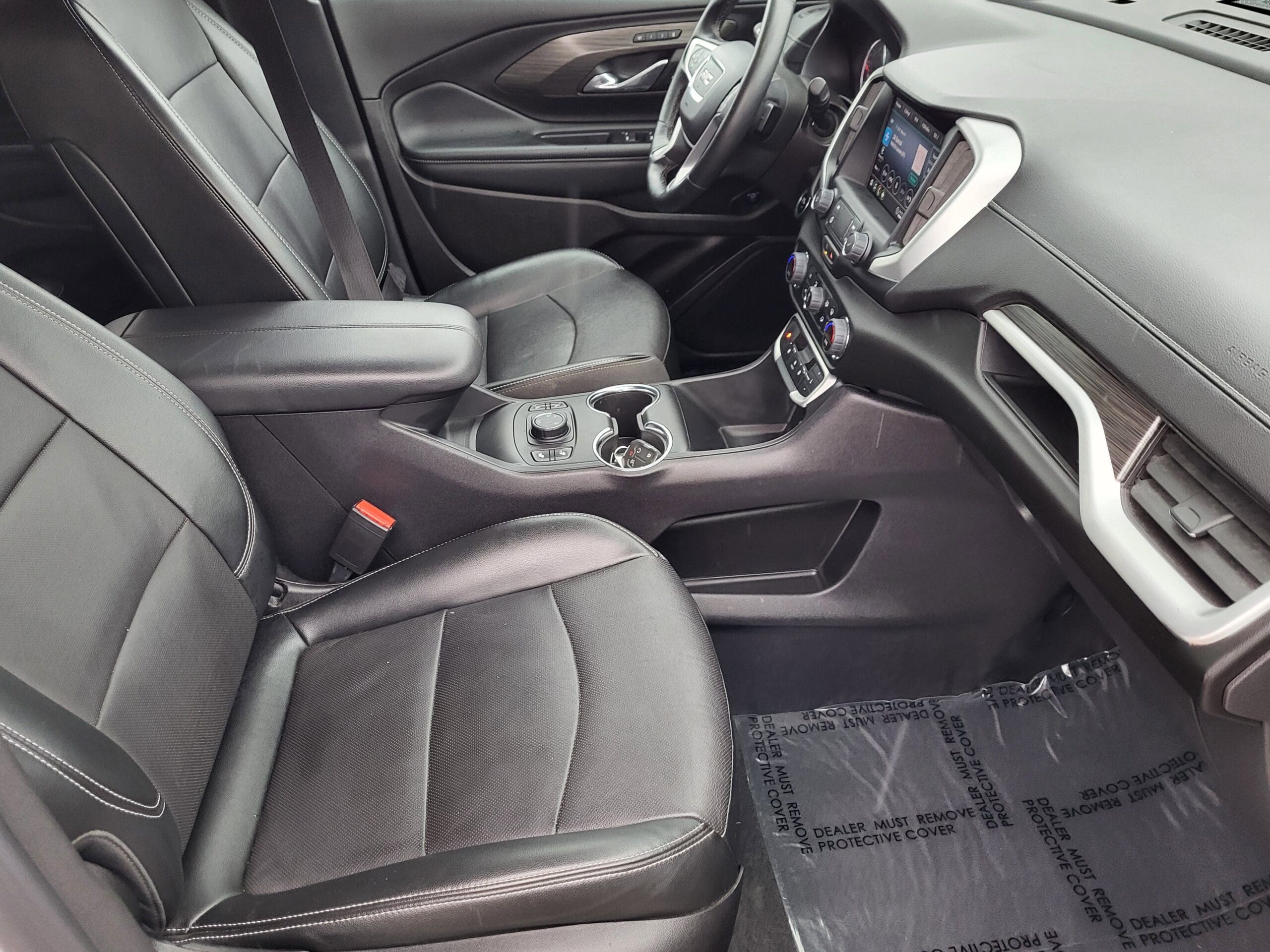 2024 GMC Terrain - Image 15