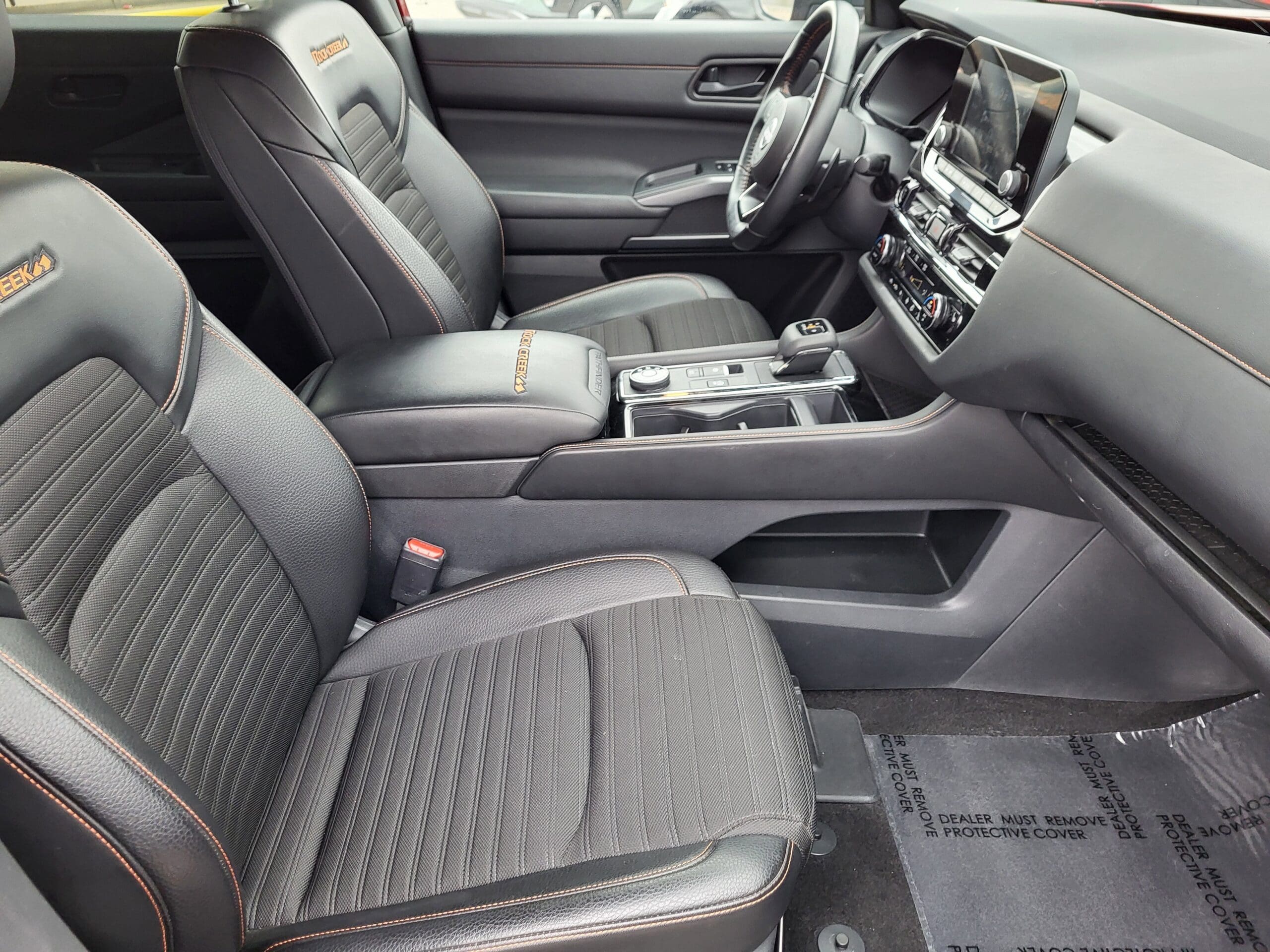 2024 Nissan Pathfinder - Image 16