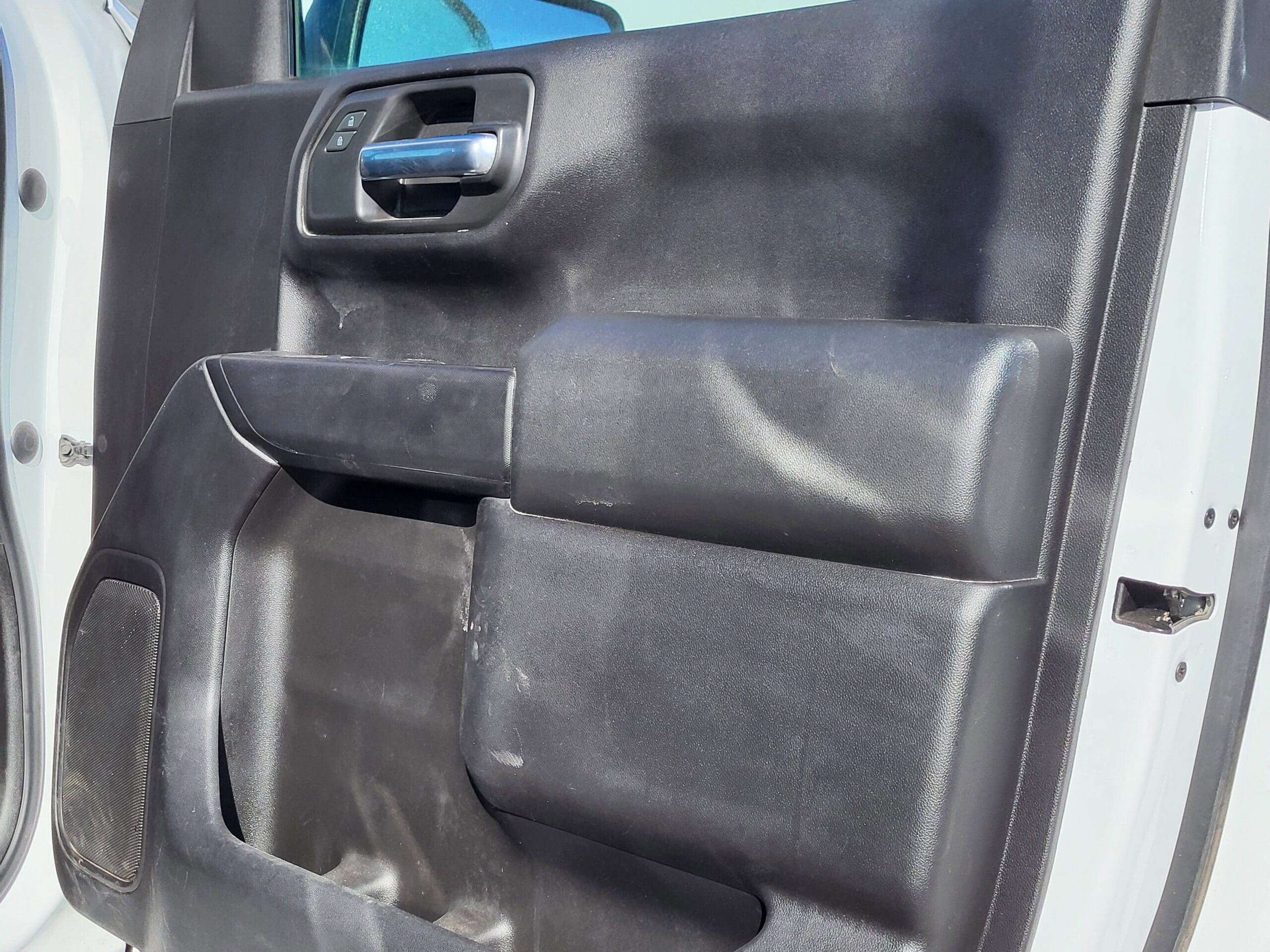 2022 Chevrolet Silverado 1500 - Image 16