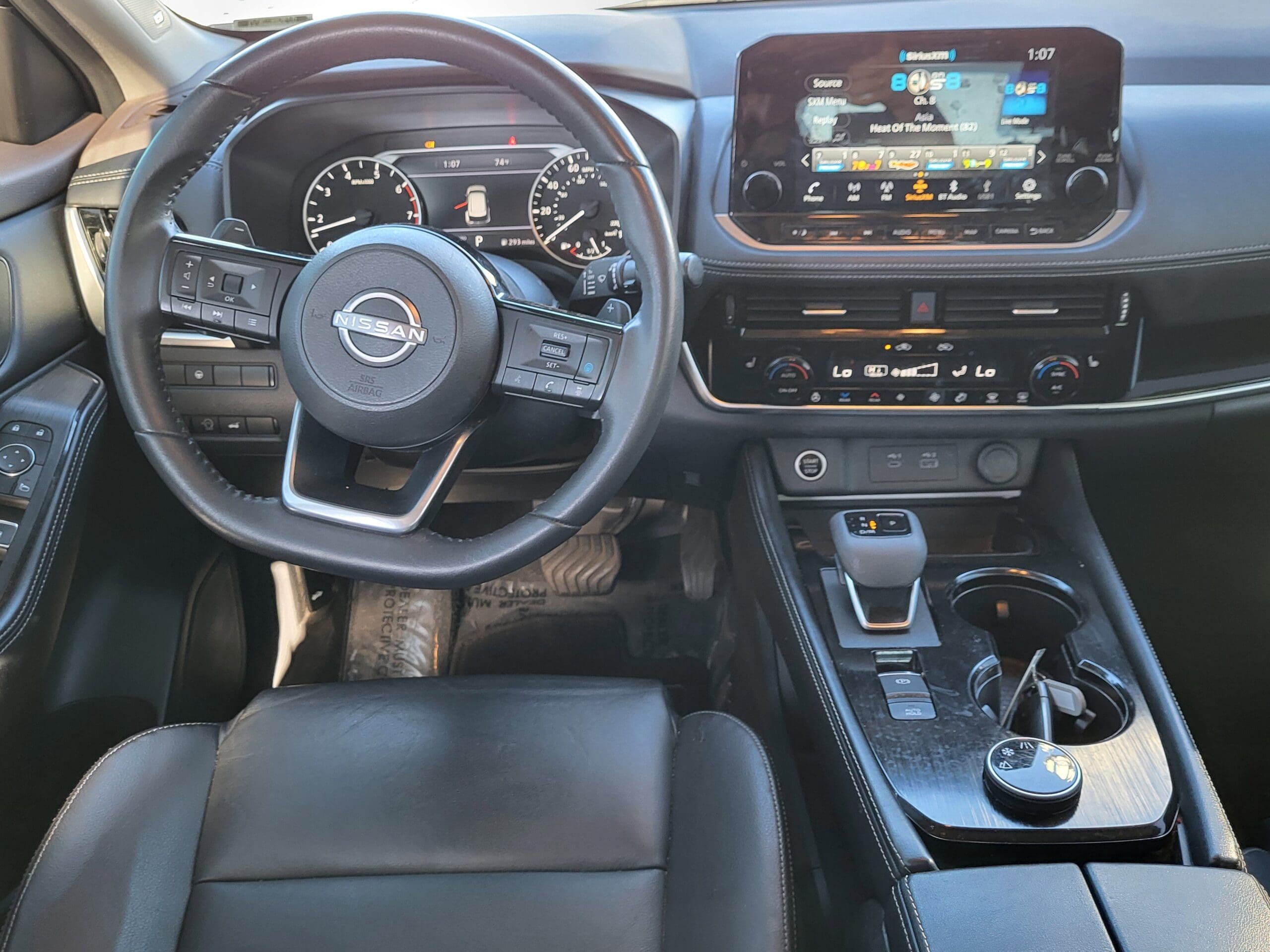 2023 Nissan Rogue - Image 10