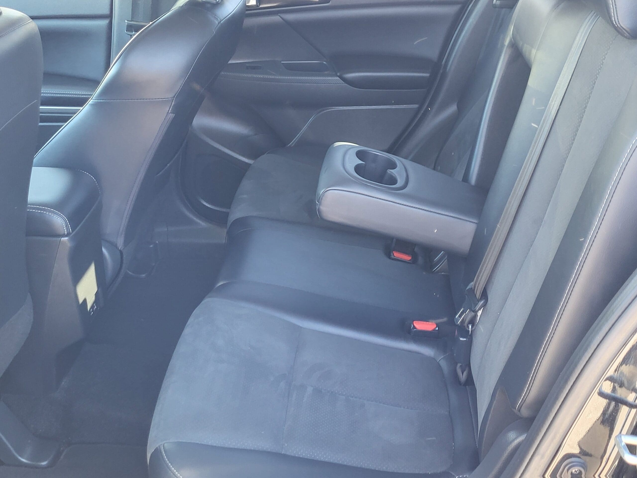 2024 Mitsubishi Eclipse Cross - Image 9