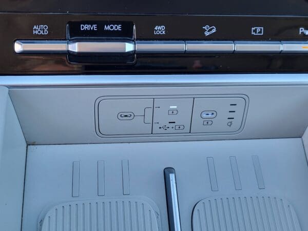 2025 Hyundai Santa Fe Hybrid