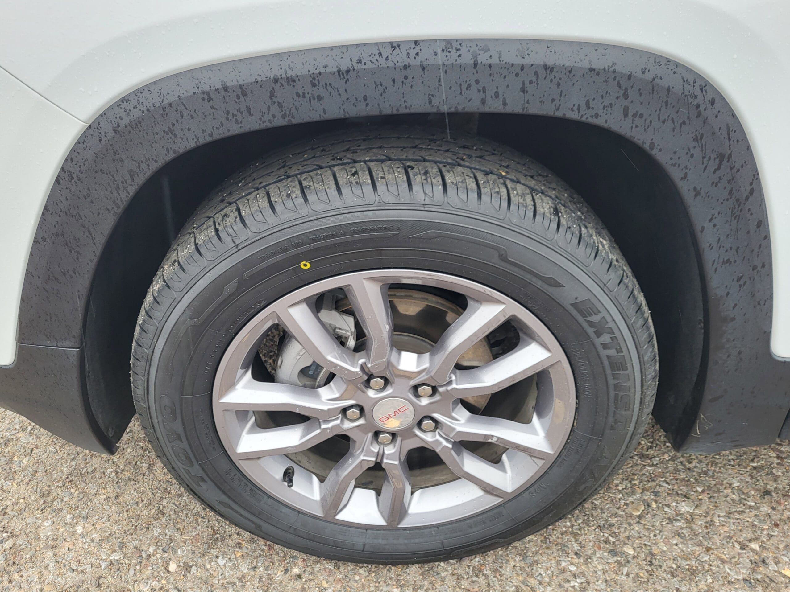 2024 GMC Terrain - Image 17