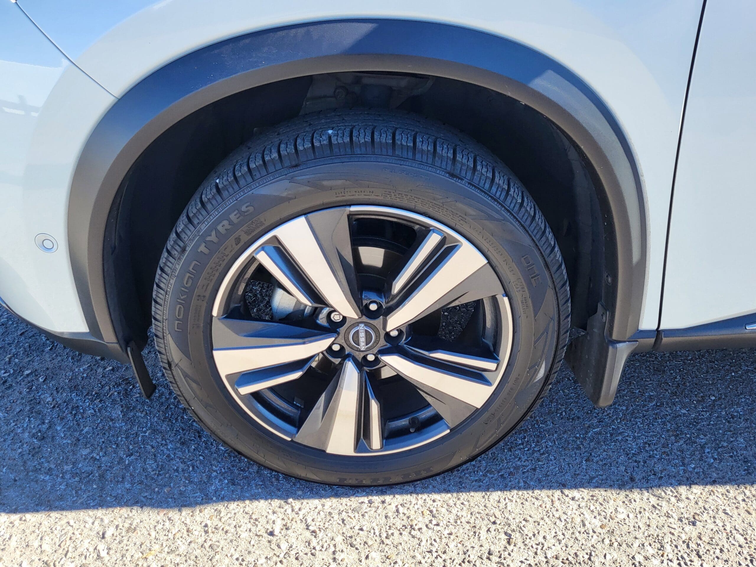 2023 Nissan Rogue - Image 19