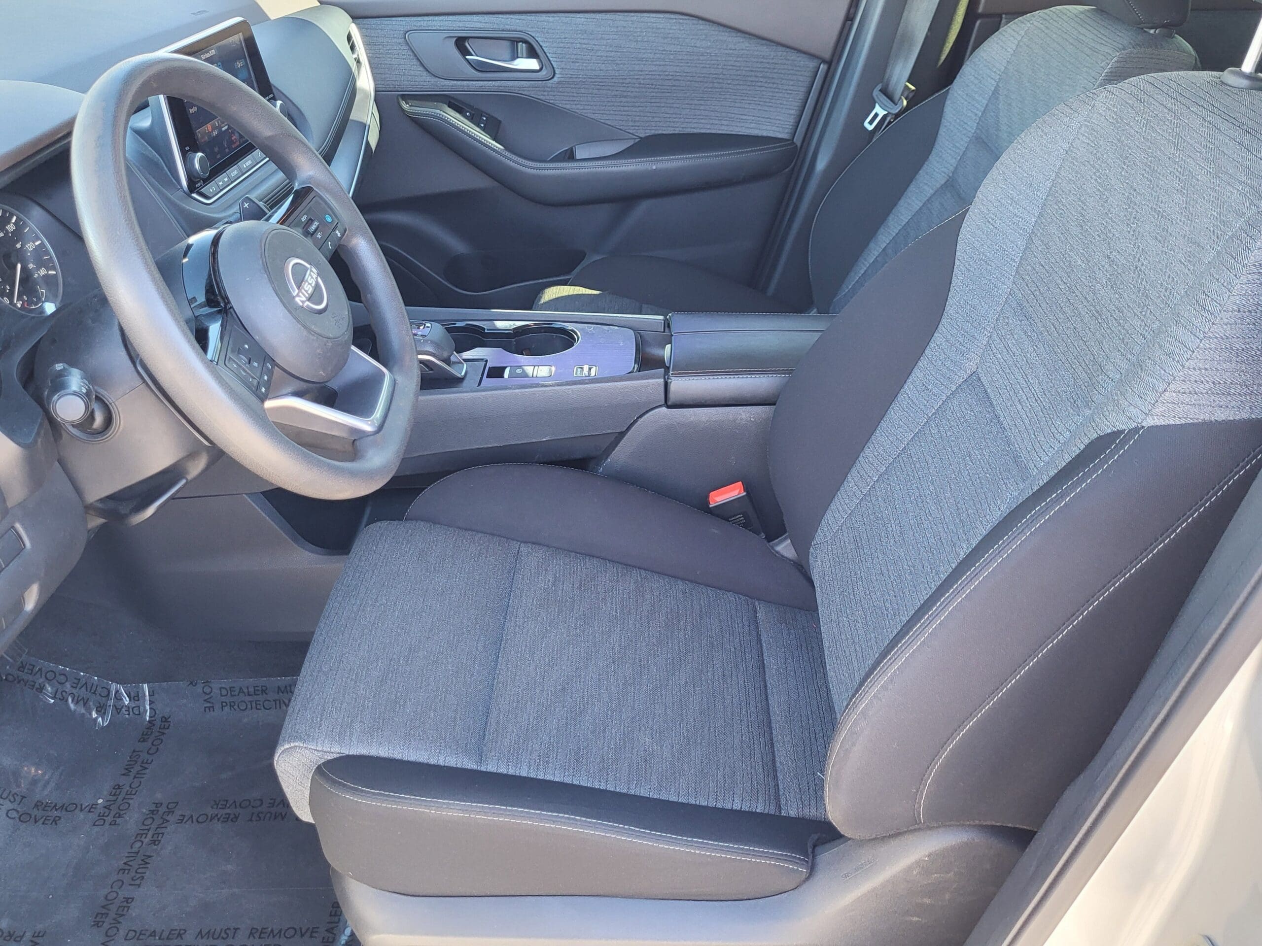 2023 Nissan Rogue - Image 8