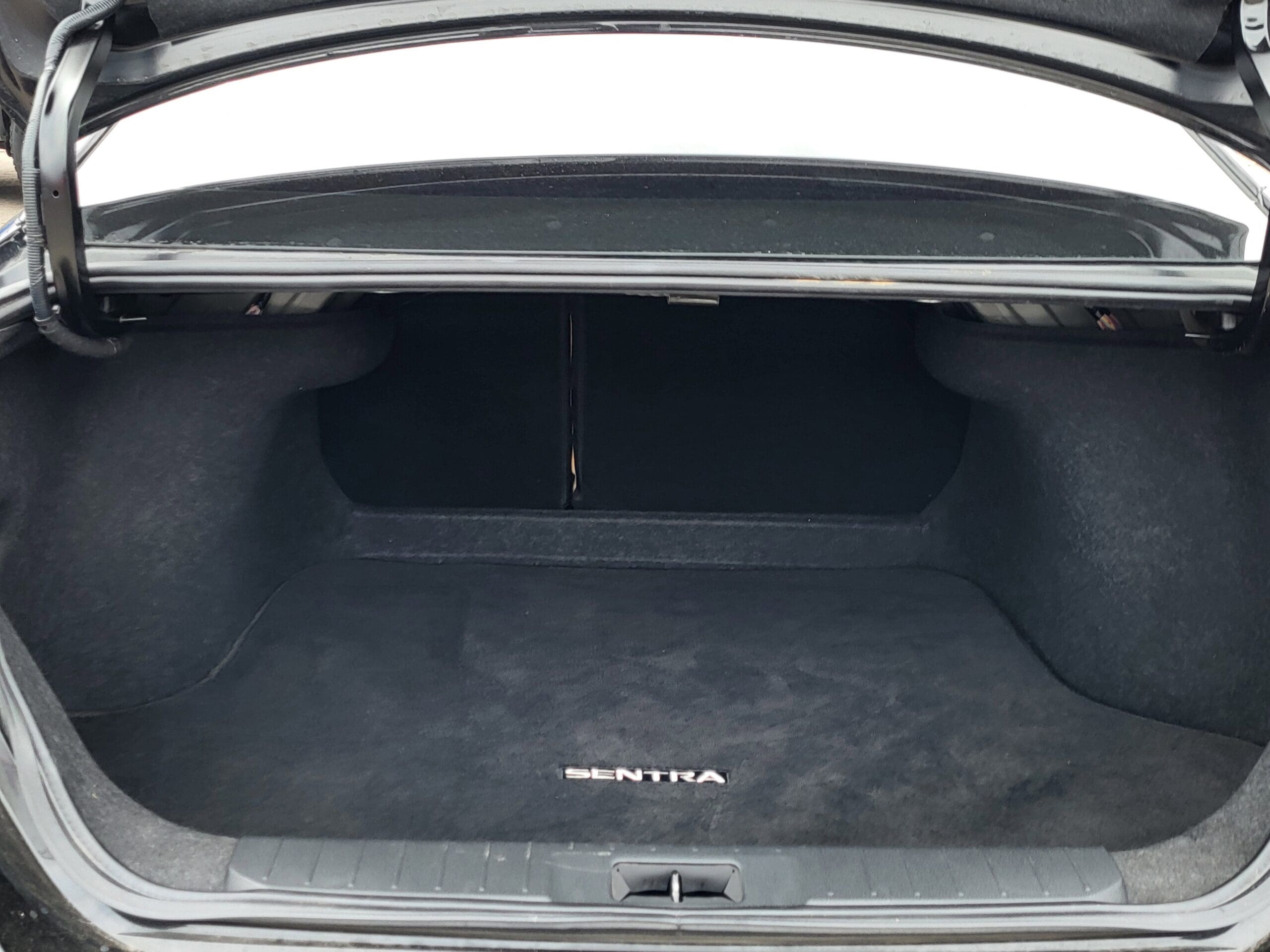 2024 Nissan Sentra - Image 12