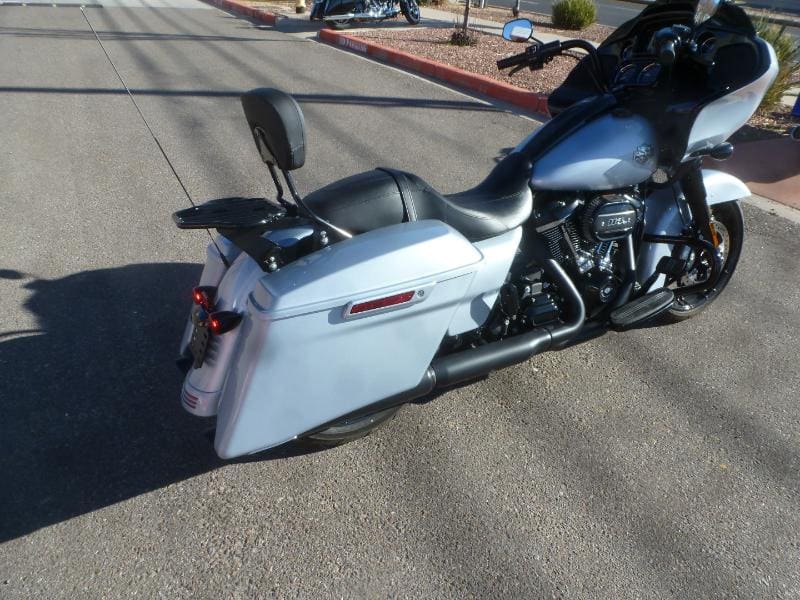 2023 Harley-Davidson FLTRXS - Image 3