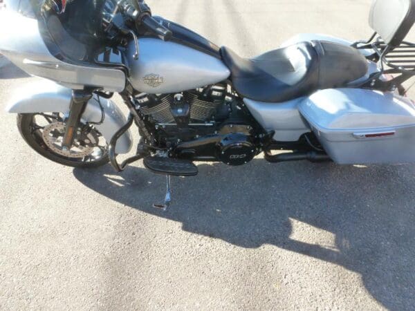 2023 Harley-Davidson FLTRXS