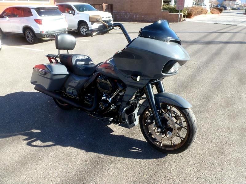 2022 Harley-Davidson FLTRXST - Image 9