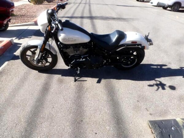 2023 Harley-Davidson FXLRS