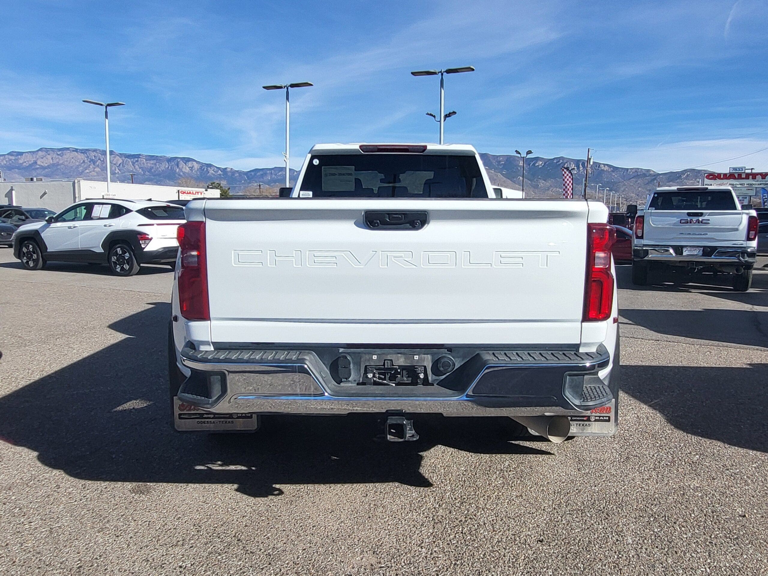 2024 Chevrolet Silverado 3500HD - Image 13