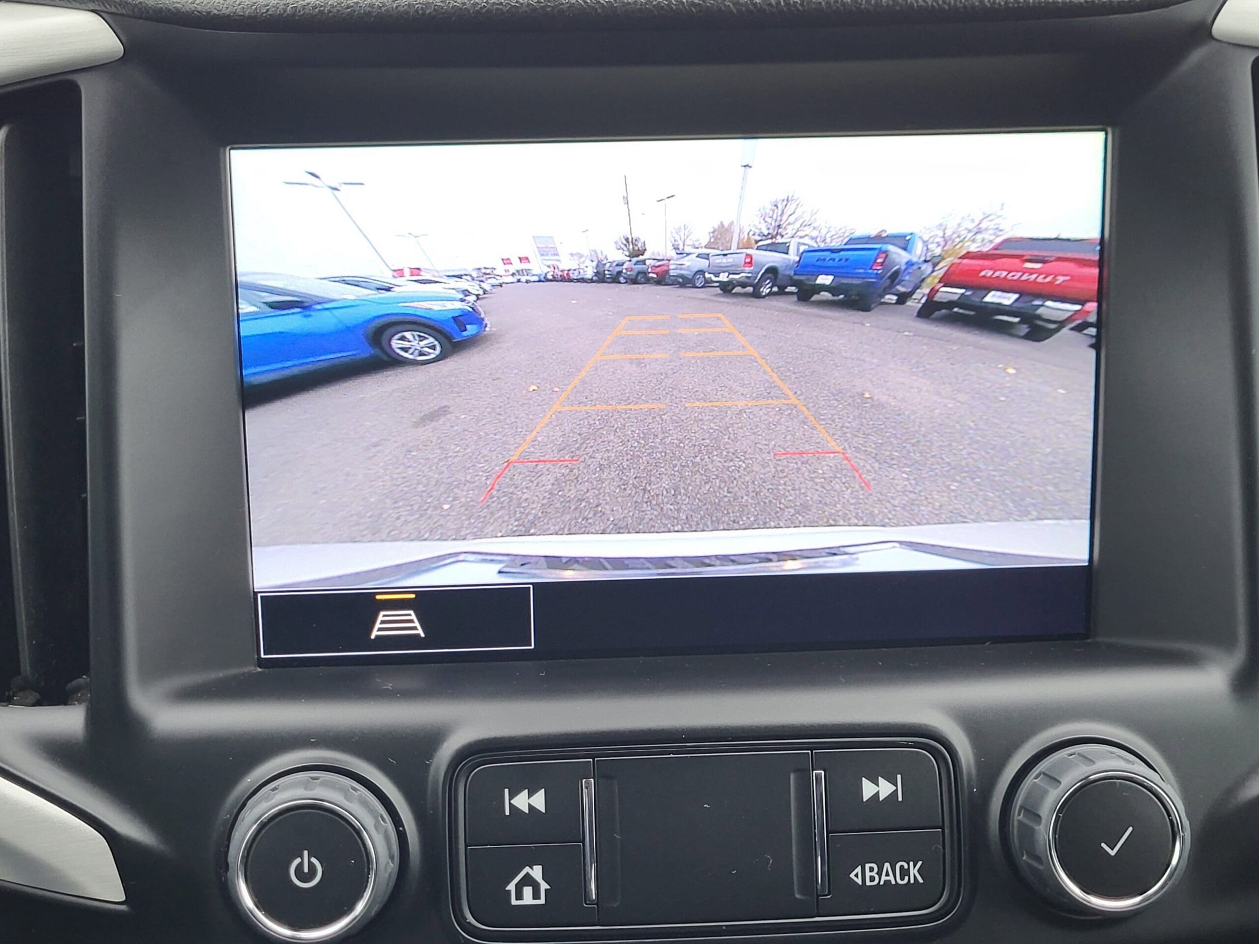 2024 GMC Terrain - Image 23