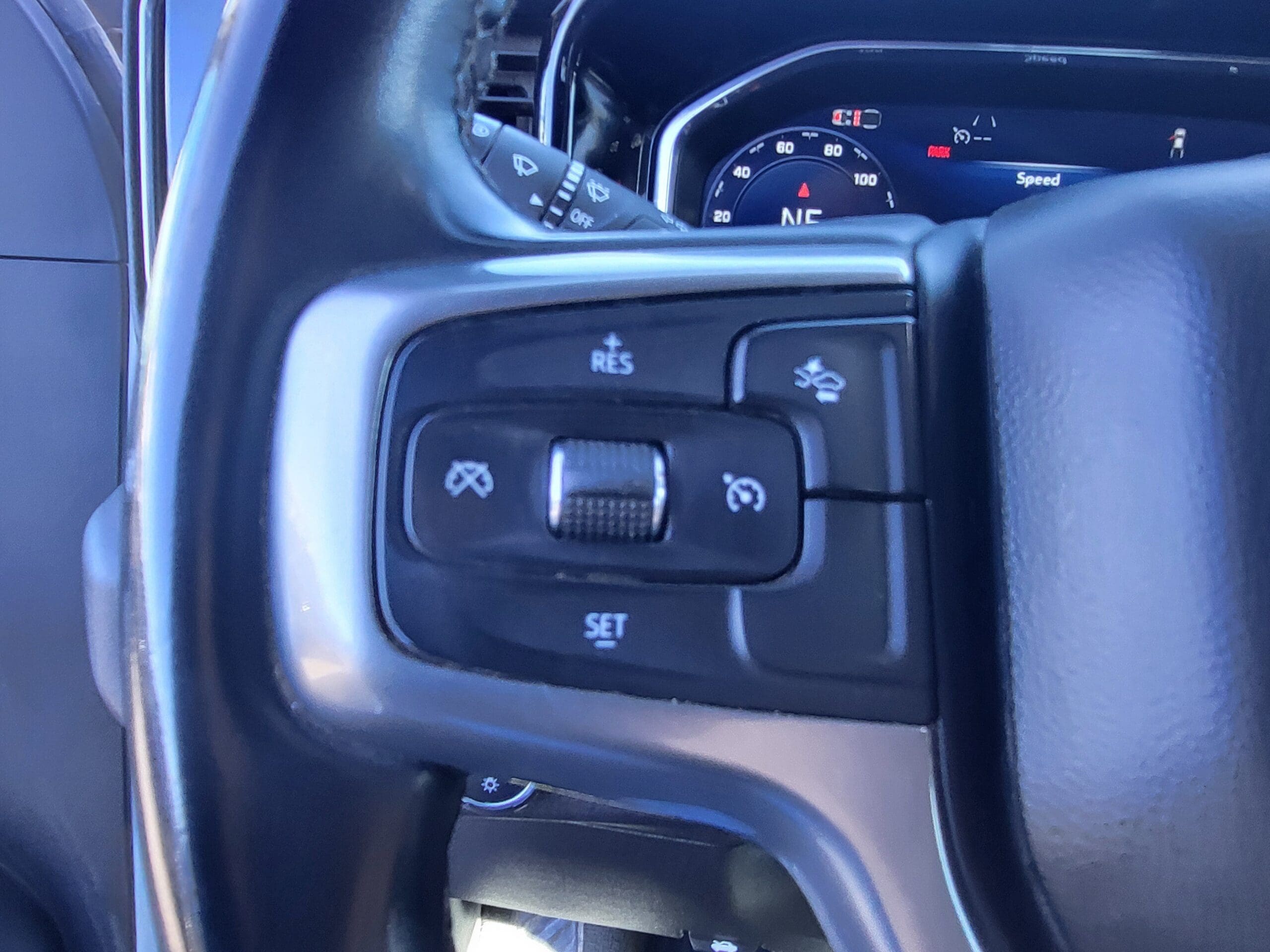 2024 Chevrolet Silverado 3500HD - Image 21