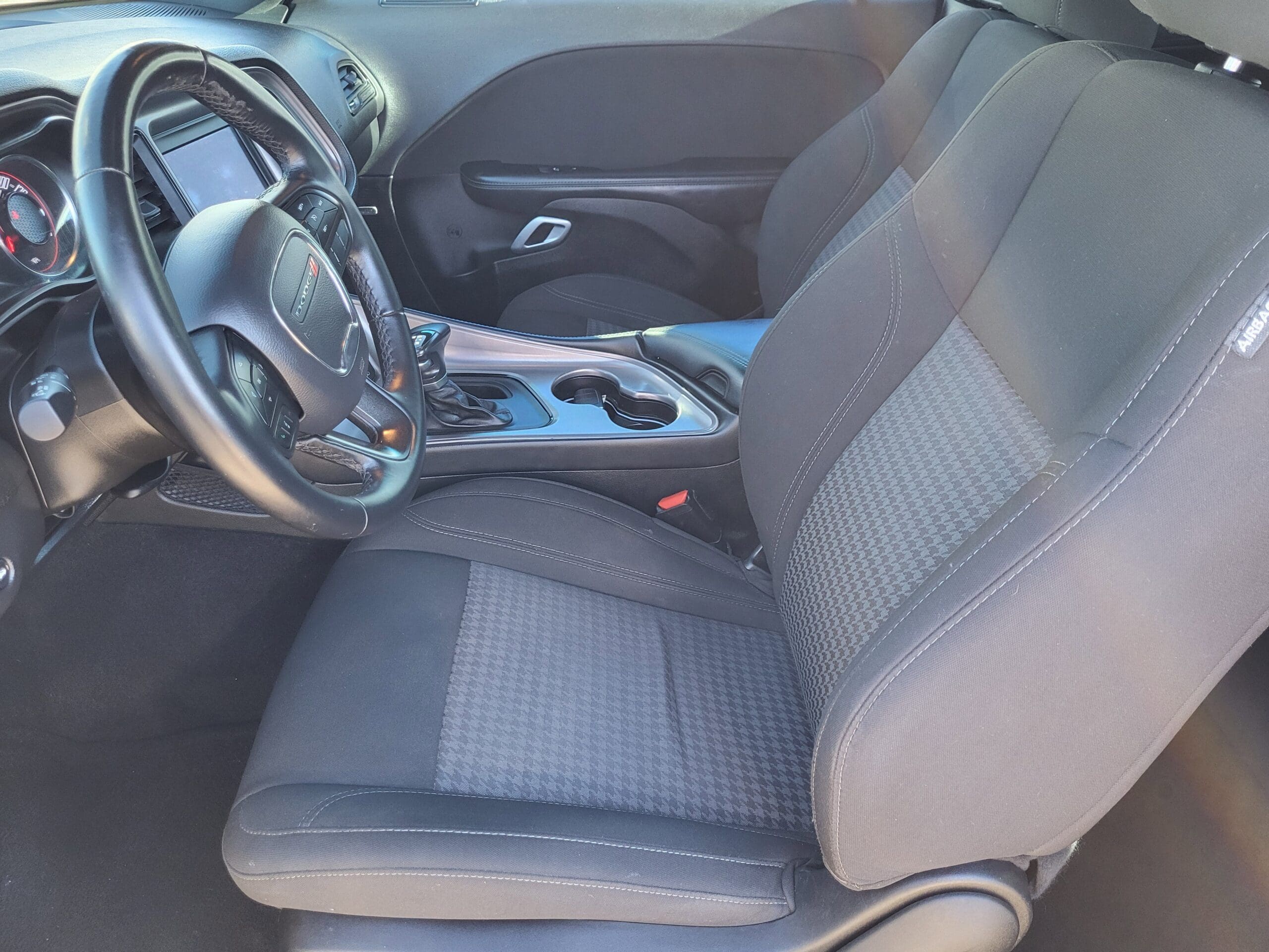 2023 Dodge Challenger - Image 8