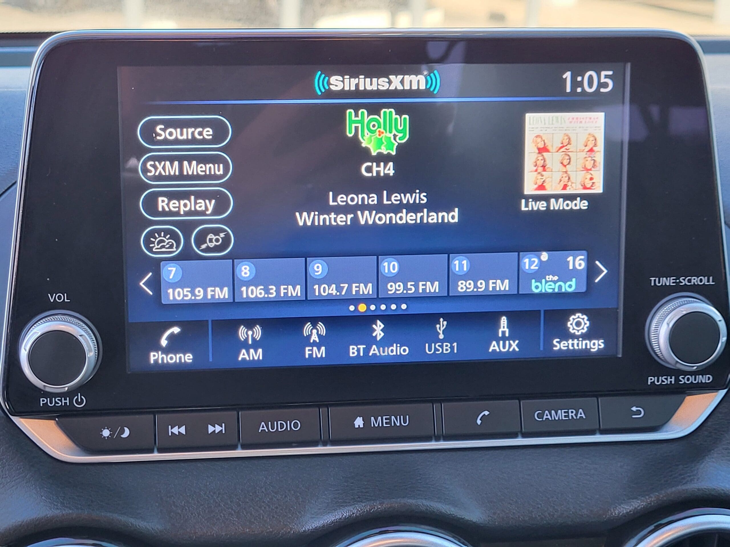 2023 Nissan Sentra - Image 23