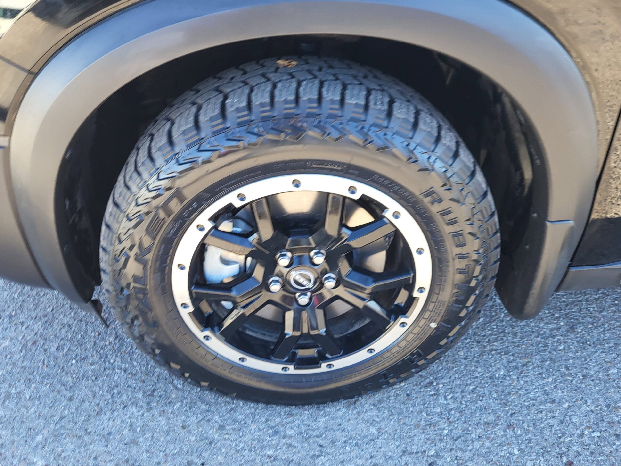 2023 Nissan Pathfinder - Image 18