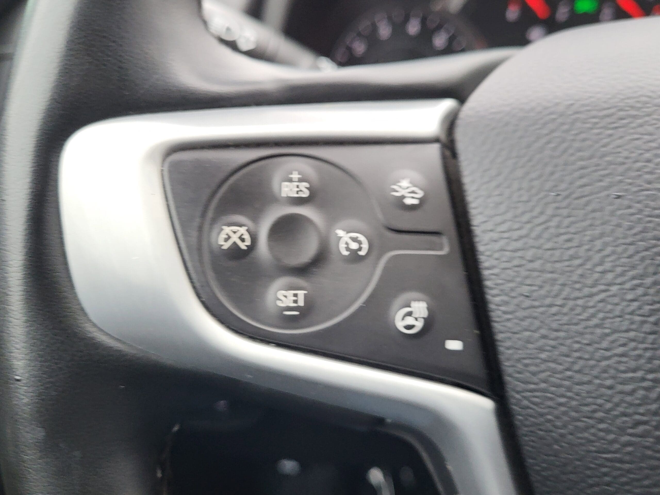 2024 GMC Terrain - Image 19