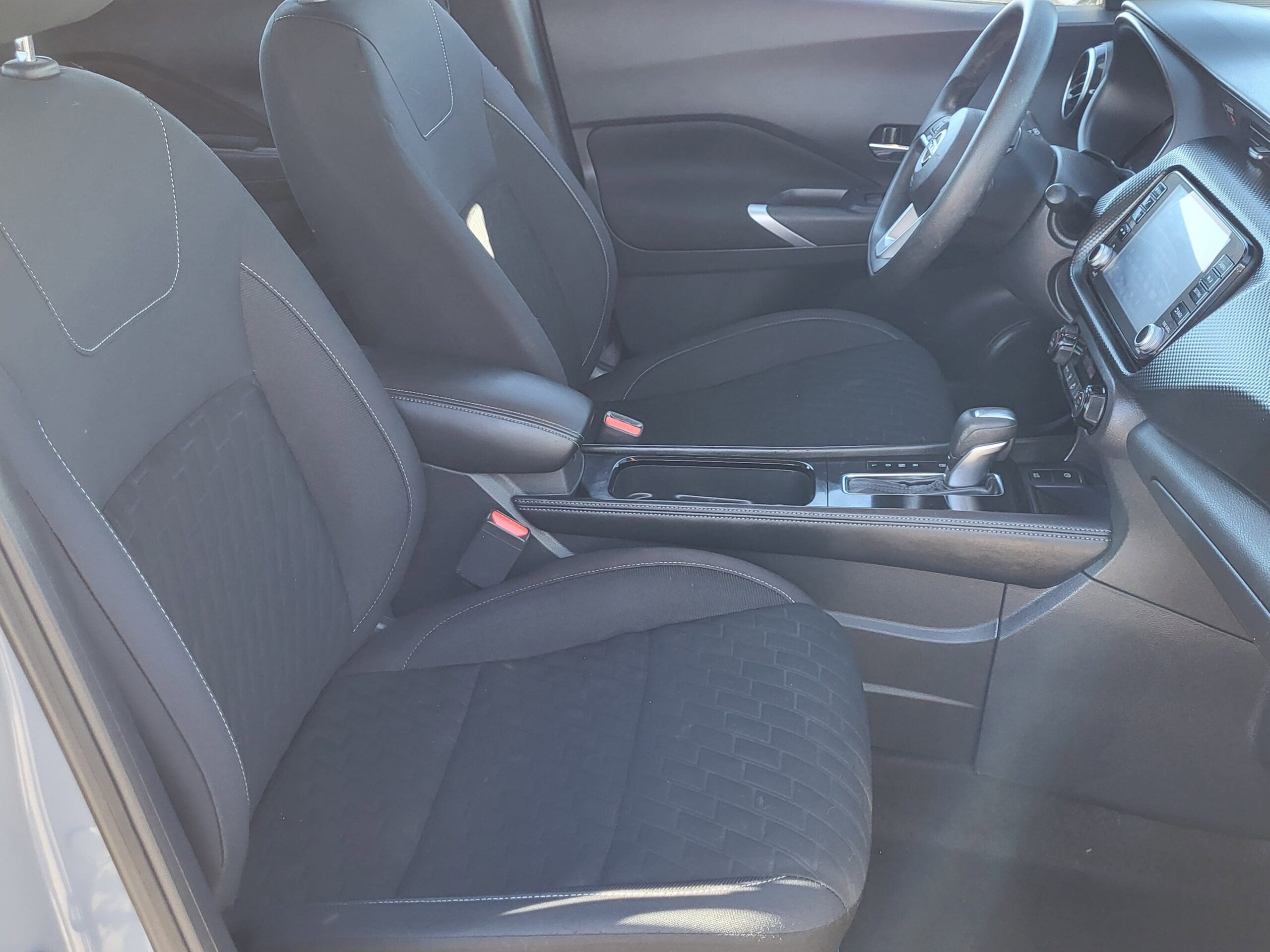 2022 Nissan Kicks - Image 15