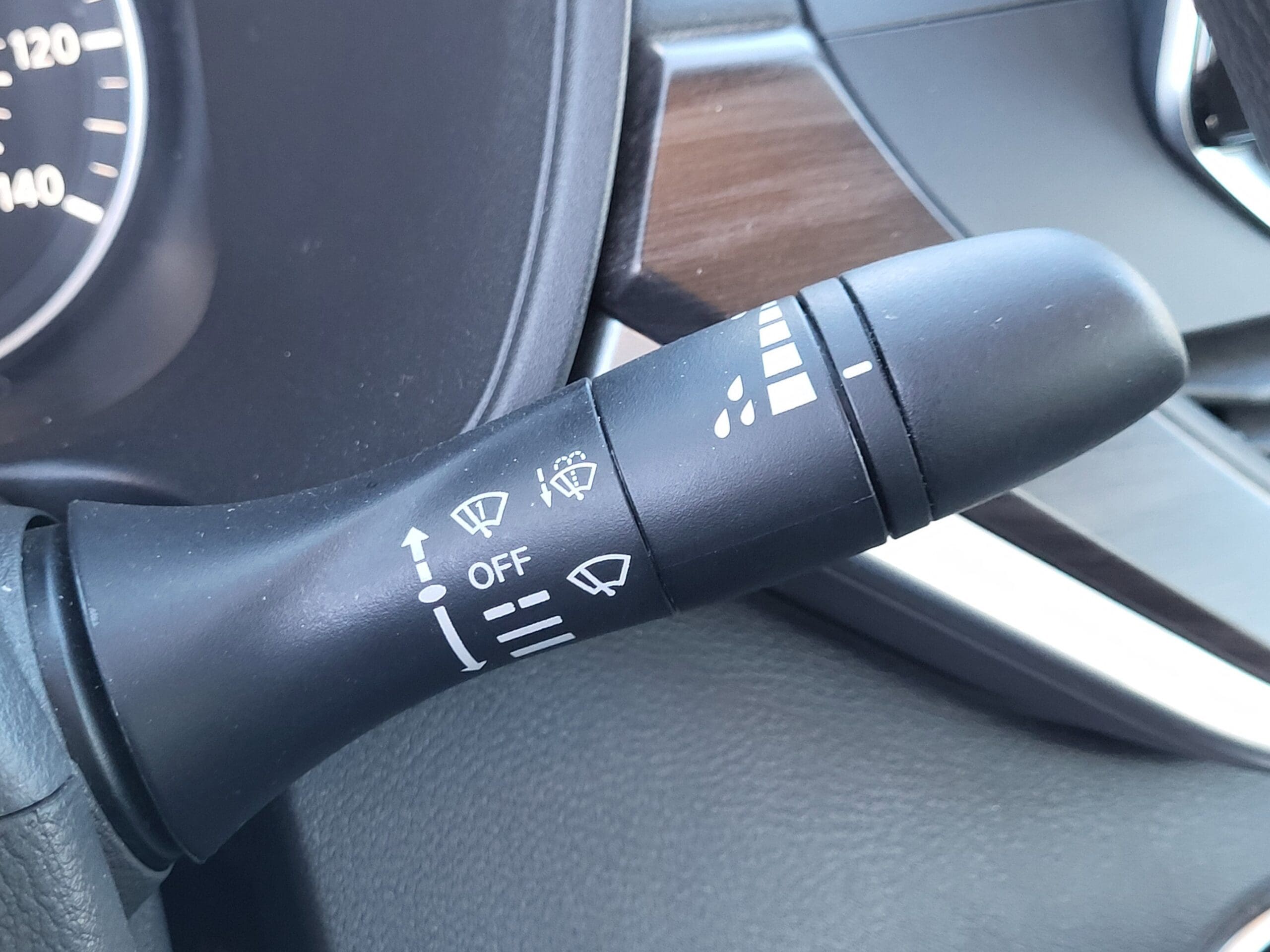 2024 Nissan Altima - Image 24