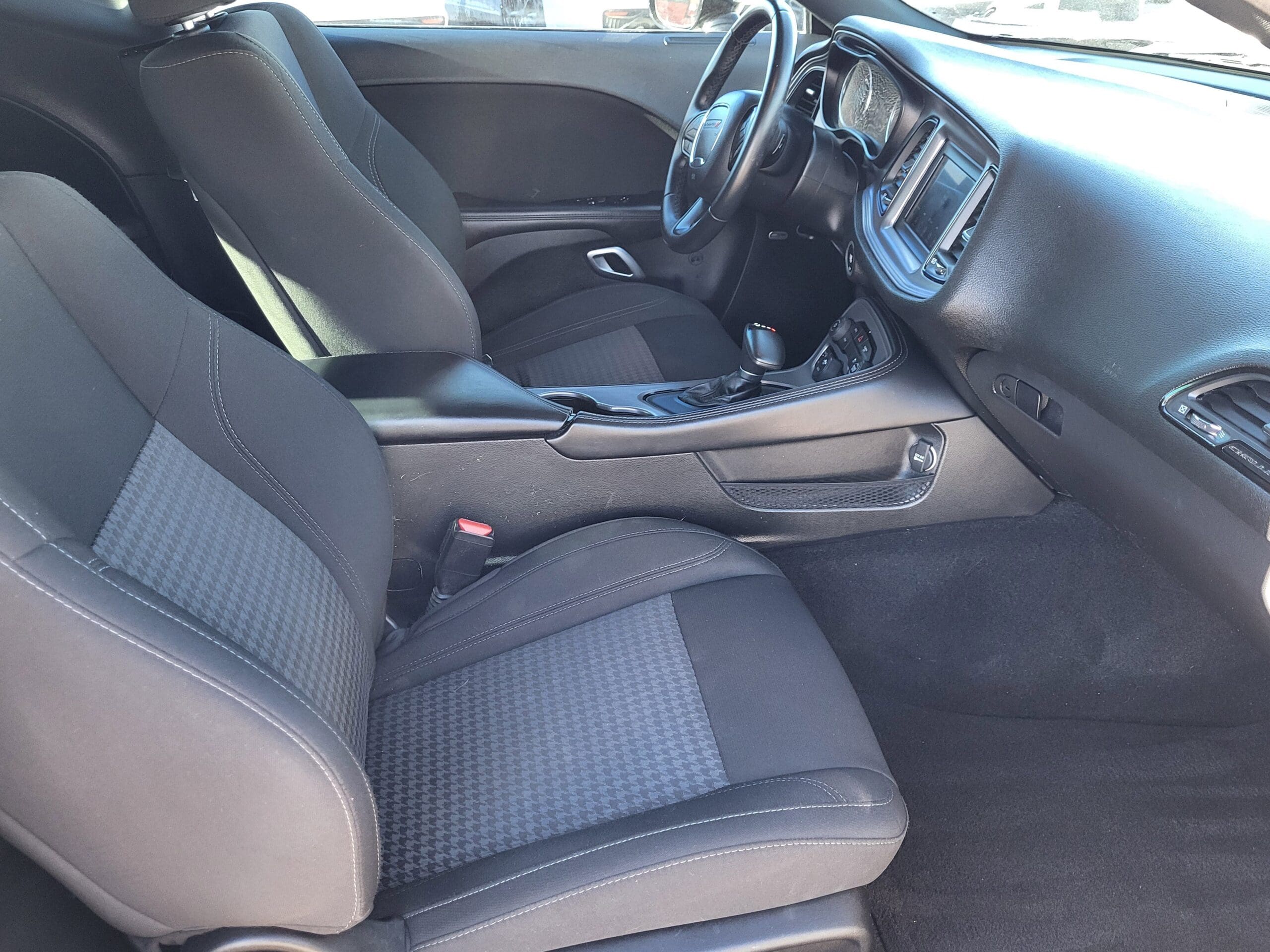 2023 Dodge Challenger - Image 13