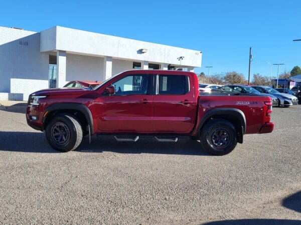 2025 Nissan Frontier