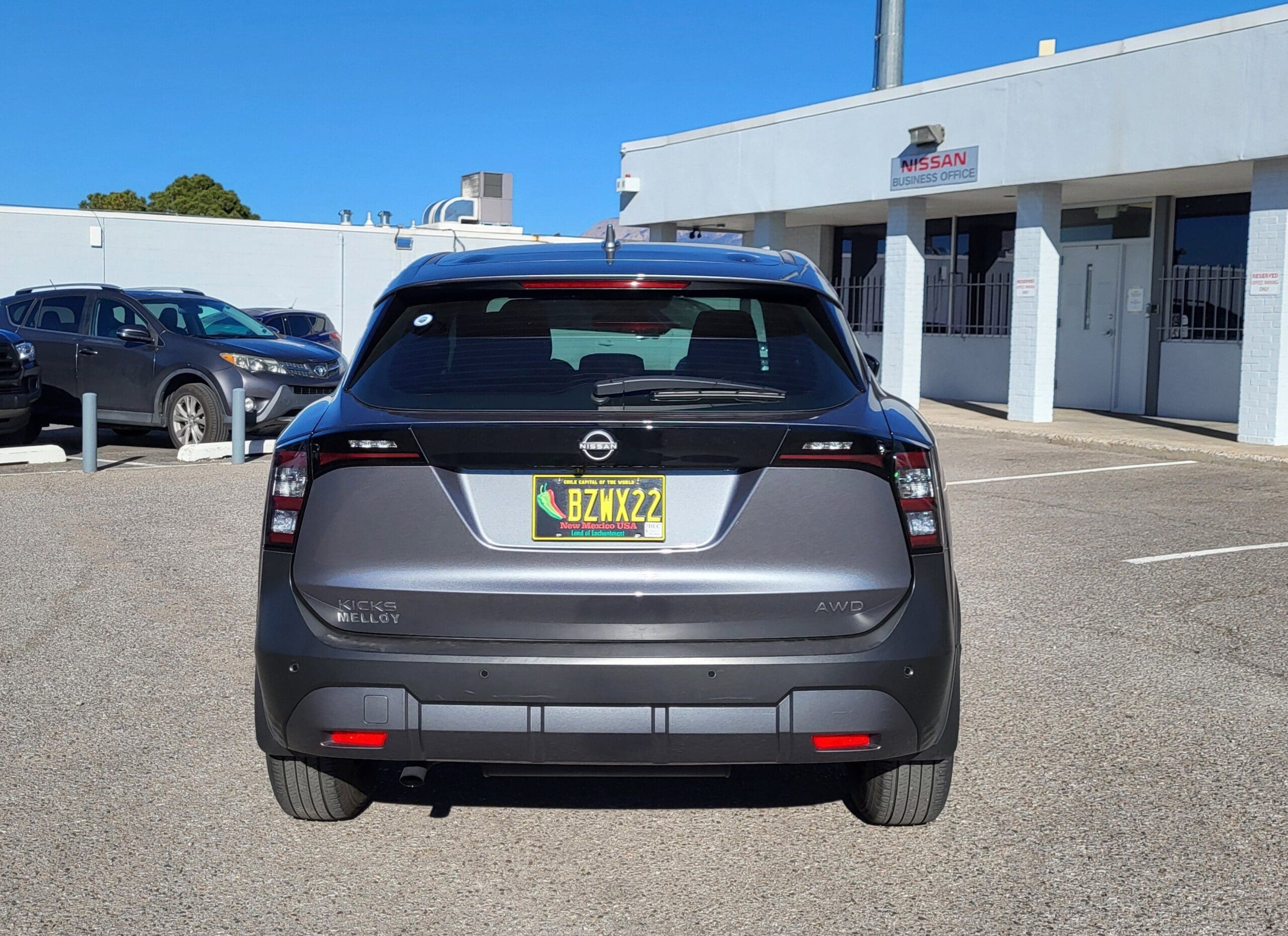 2025 Nissan Kicks - Image 13