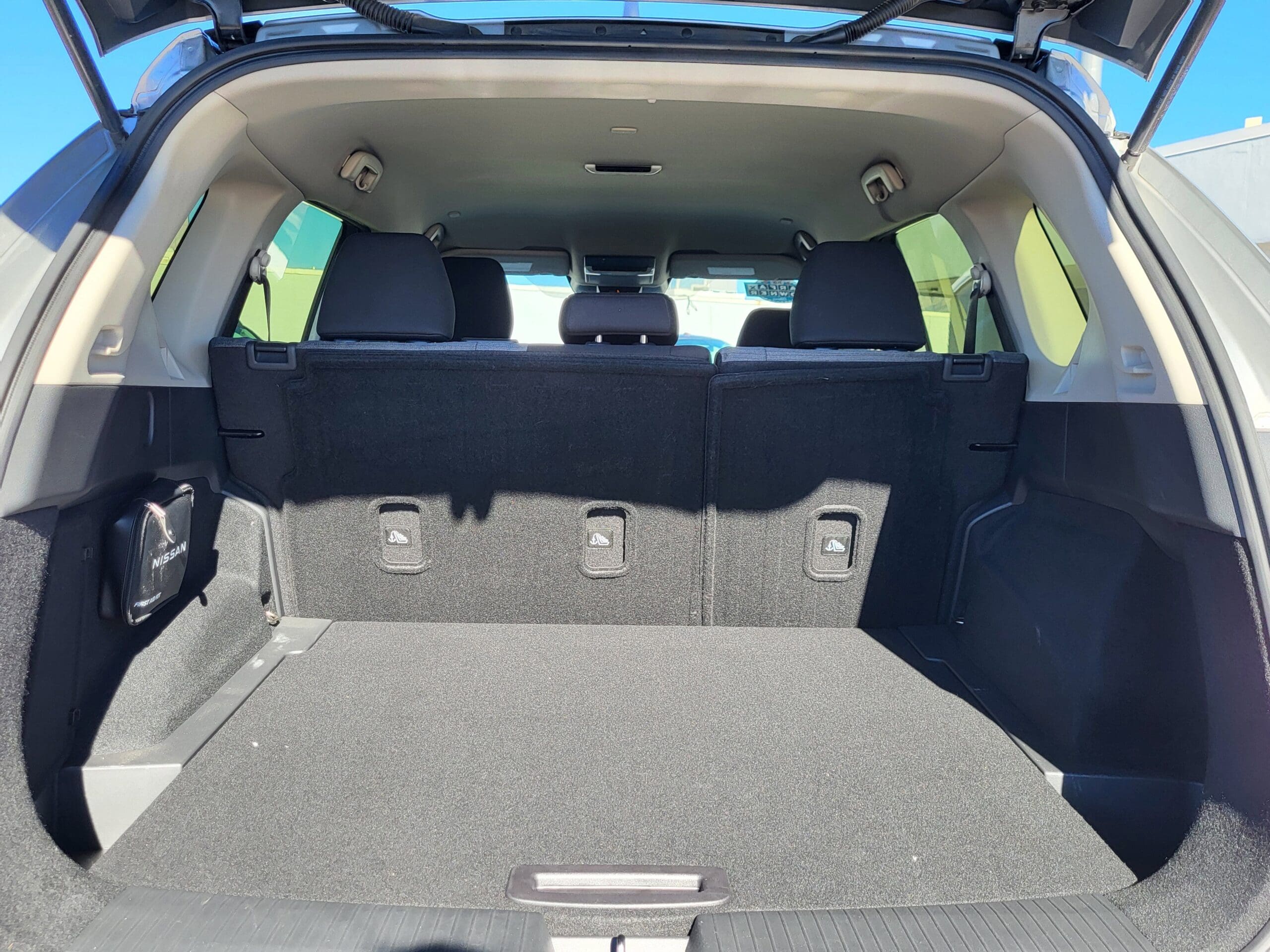 2023 Nissan Rogue - Image 12