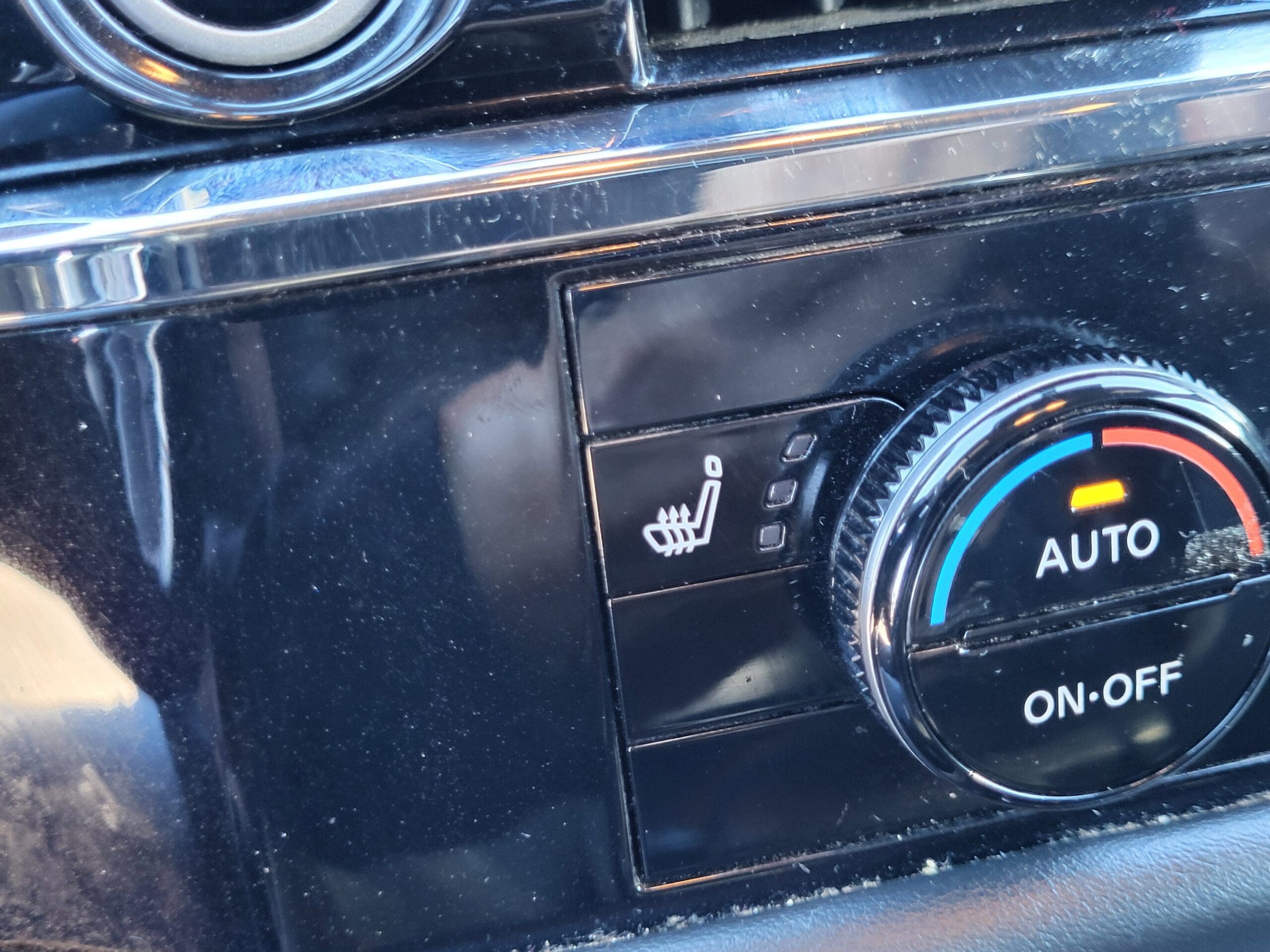 2023 Nissan Pathfinder - Image 26