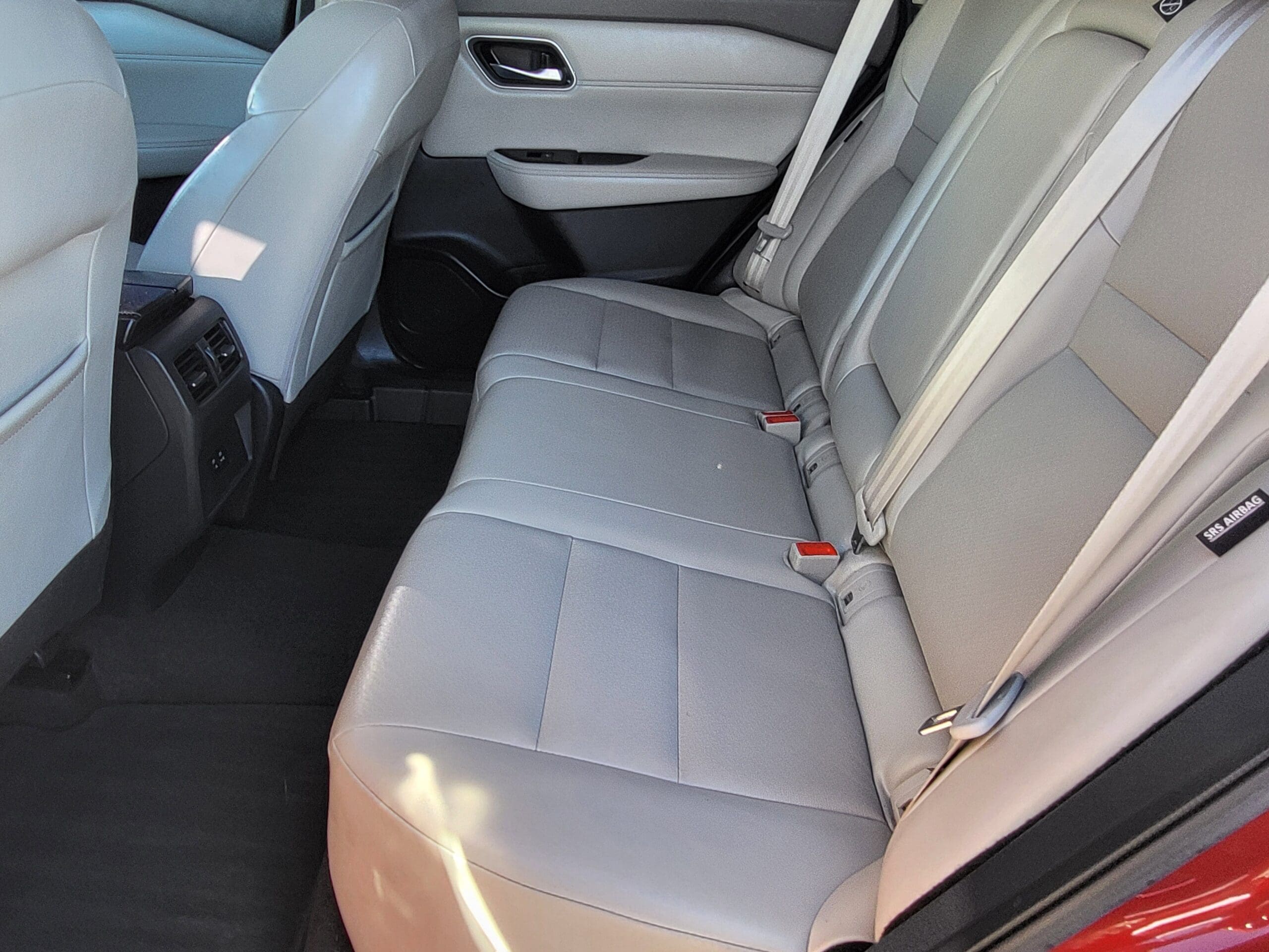 2021 Nissan Rogue - Image 10