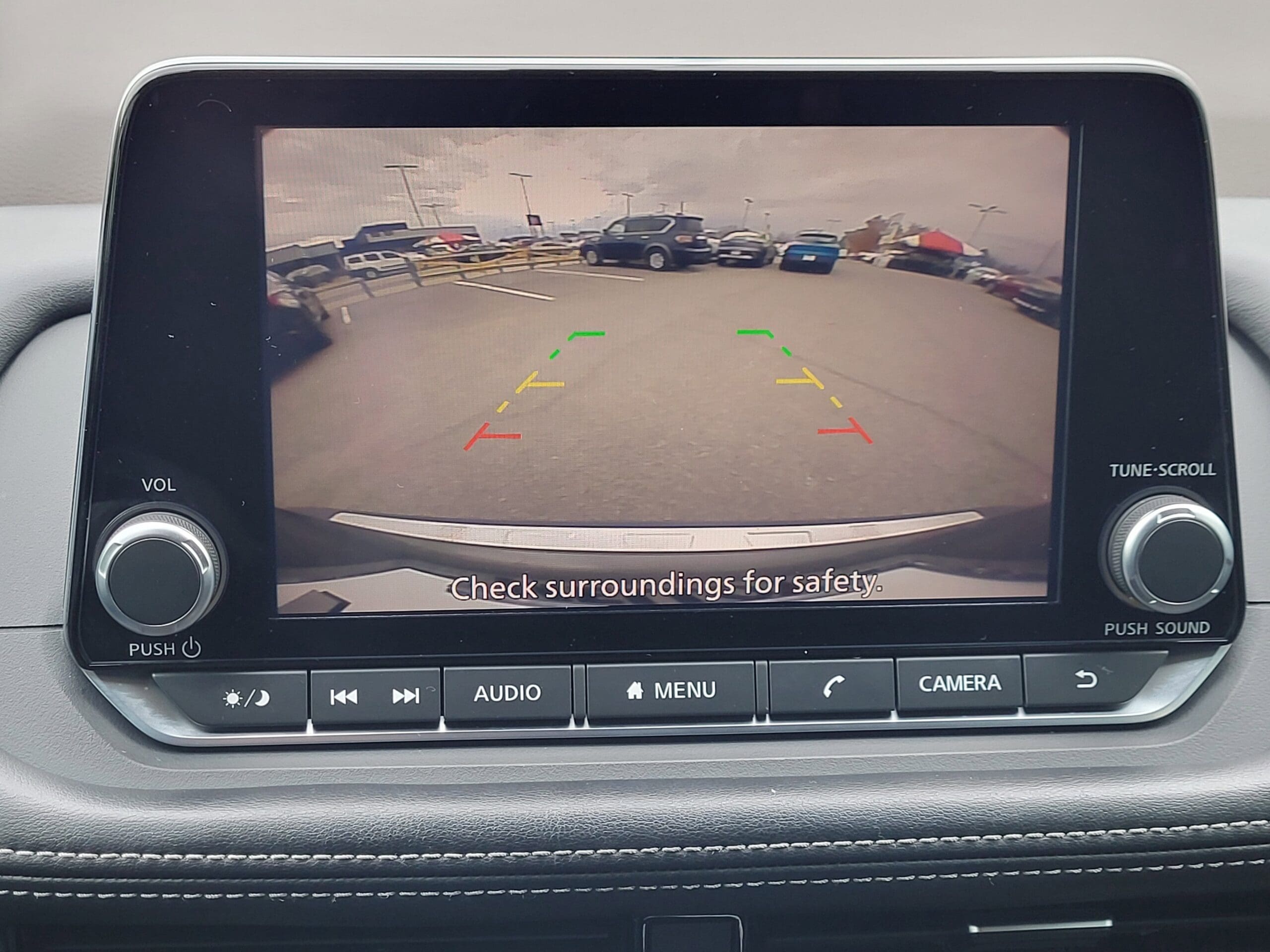 2022 Nissan Rogue - Image 23