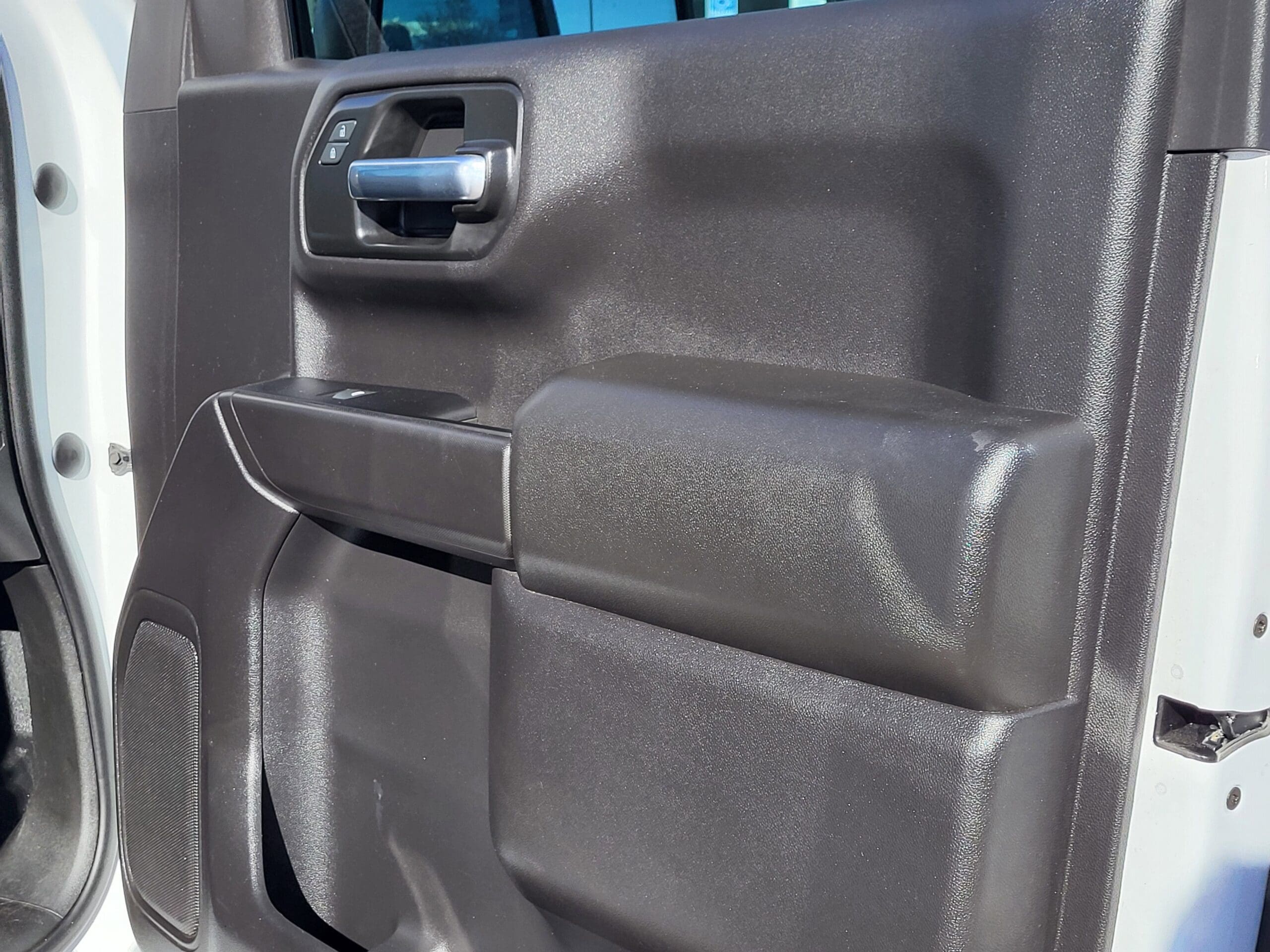 2023 GMC Sierra 1500 - Image 14