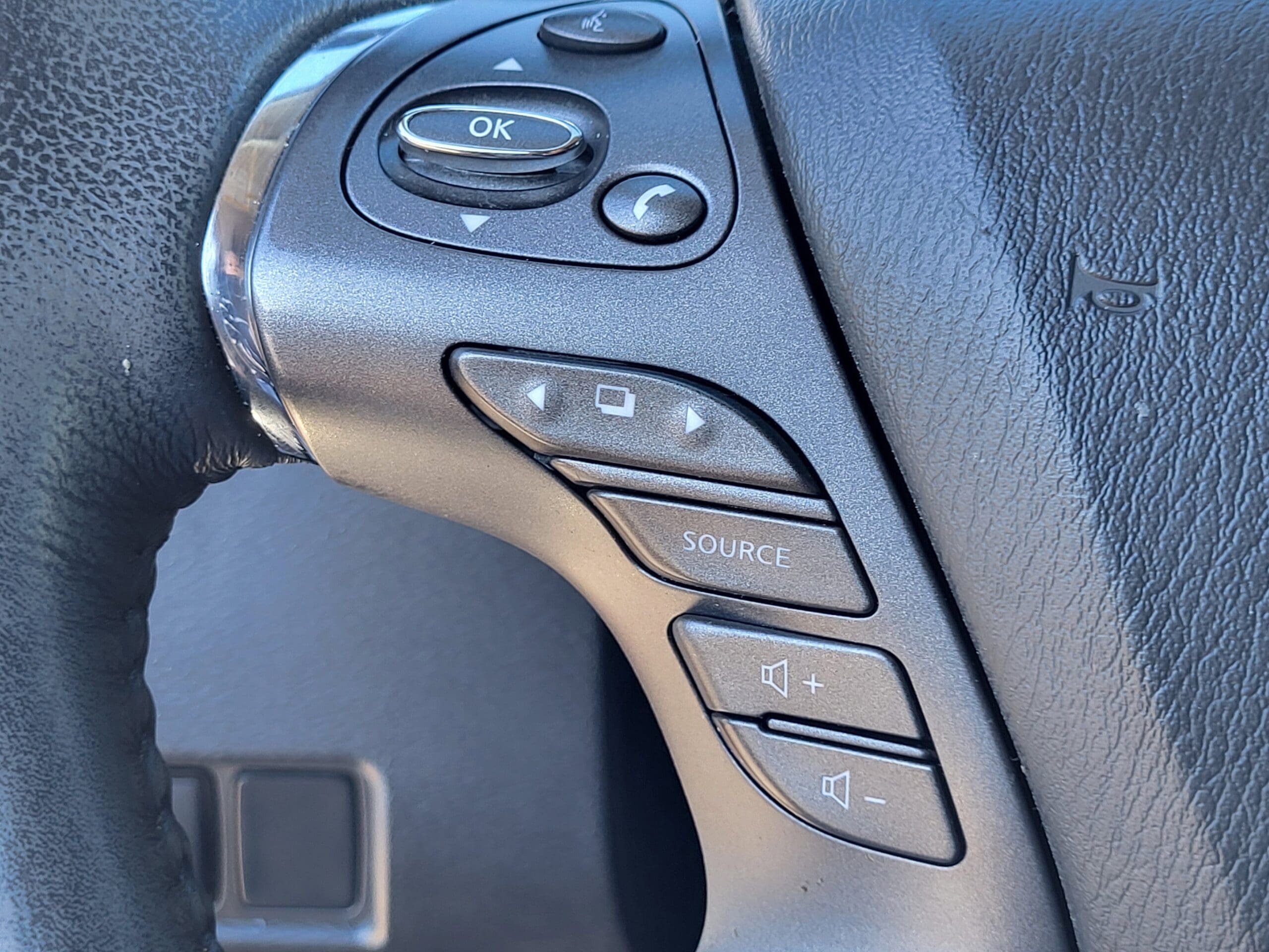 2021 Nissan Murano - Image 20