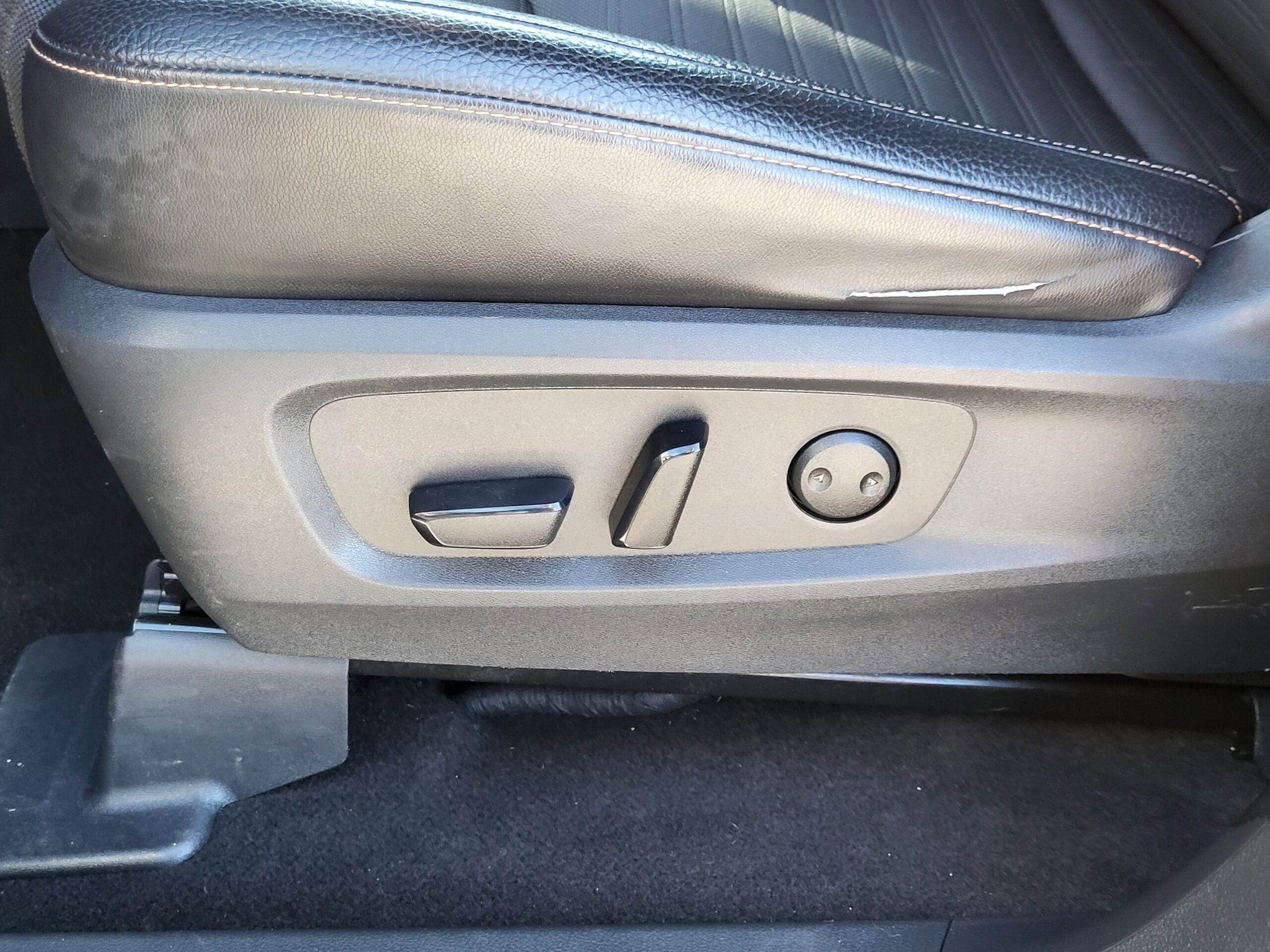 2023 Nissan Pathfinder - Image 7