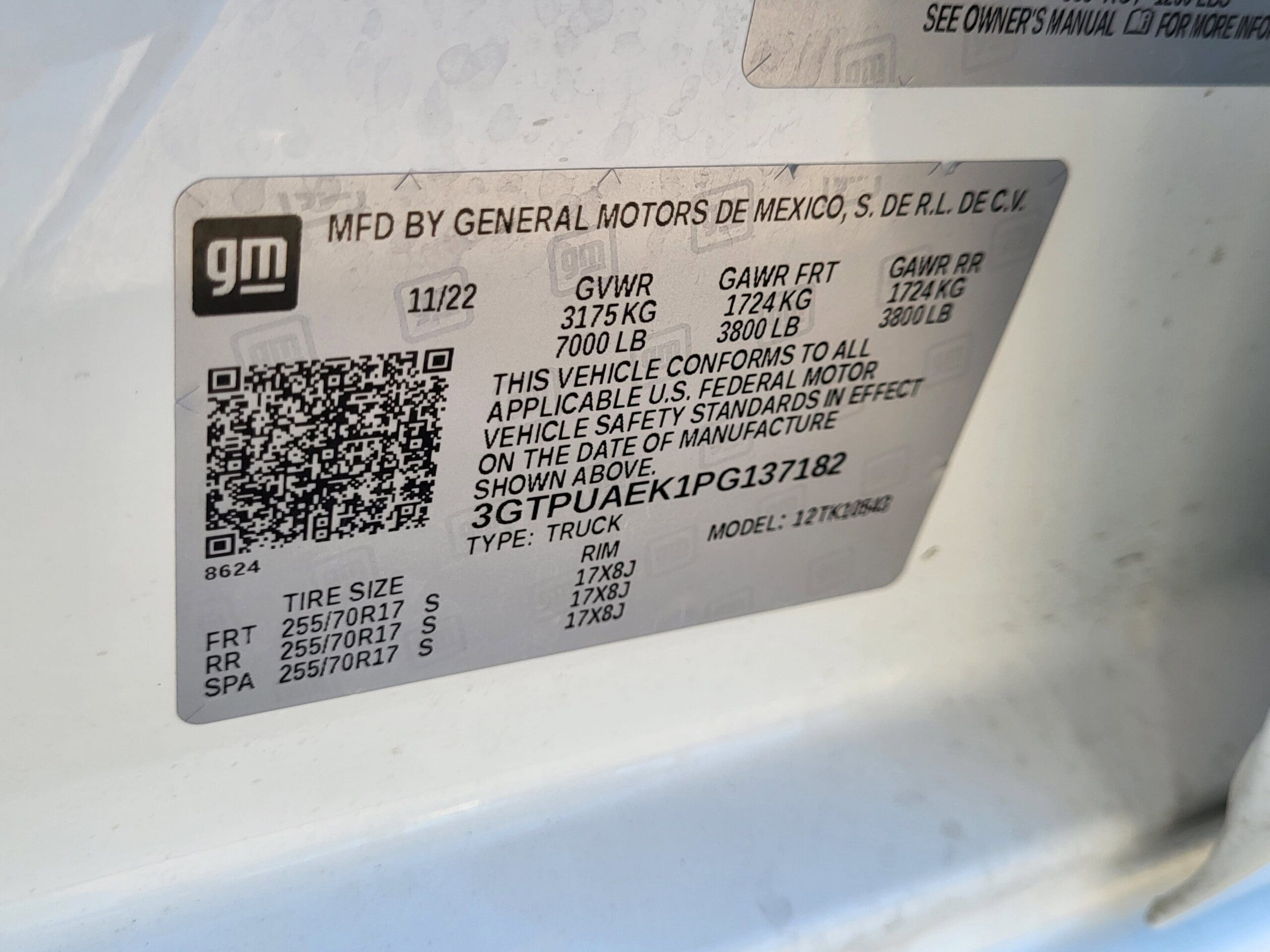 2023 GMC Sierra 1500 - Image 18