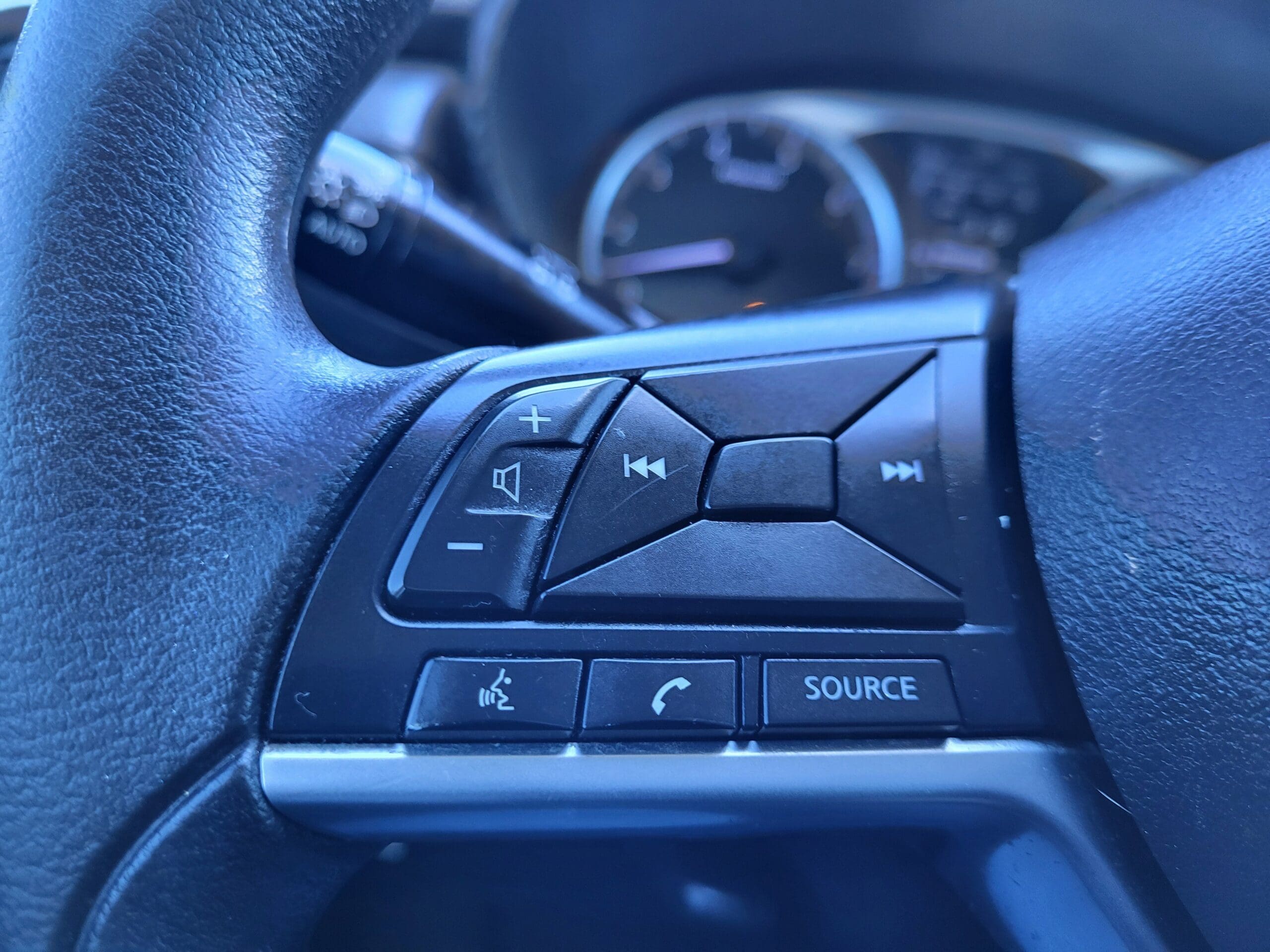 2021 Nissan Versa - Image 19