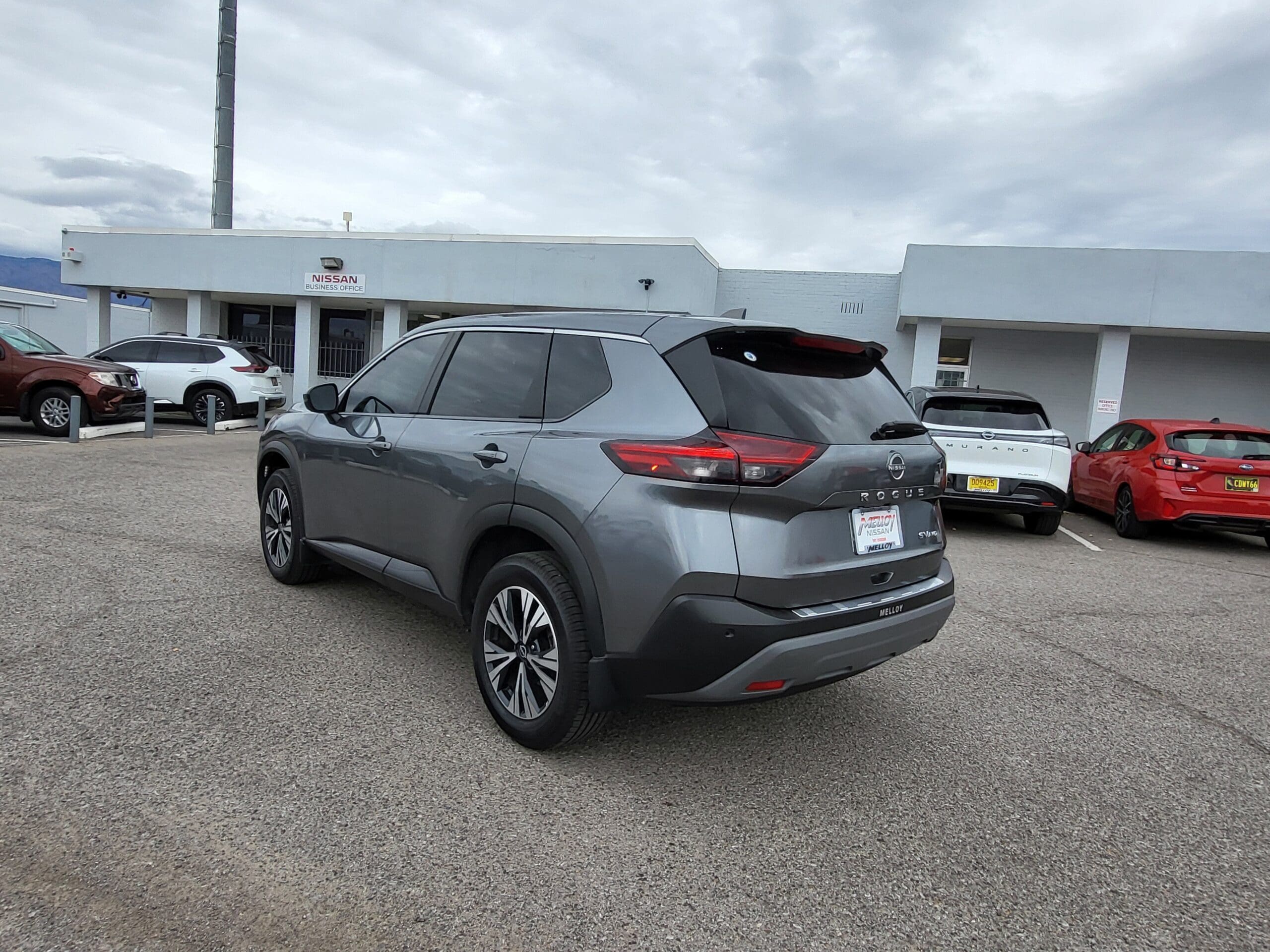 2022 Nissan Rogue - Image 3