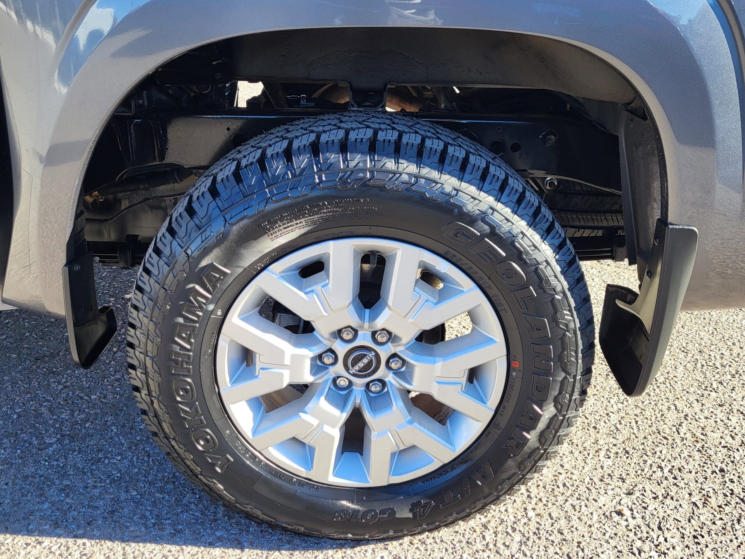 2022 Nissan Frontier - Image 17