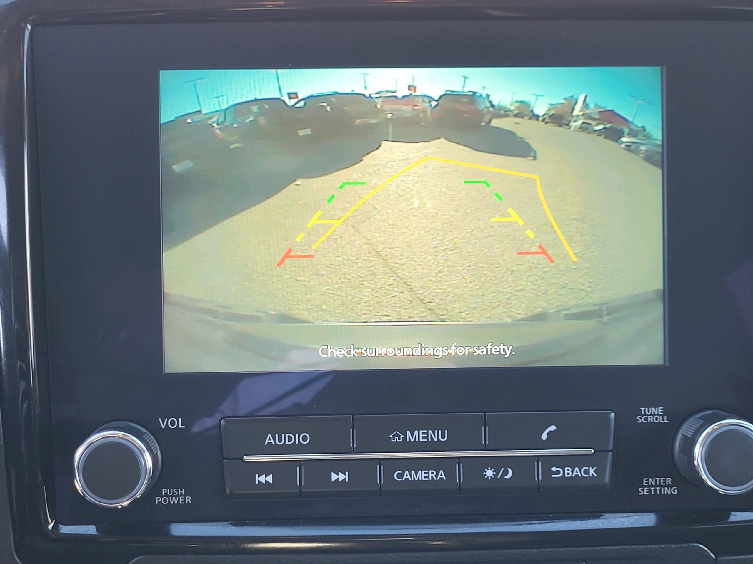 2022 Nissan Frontier - Image 23