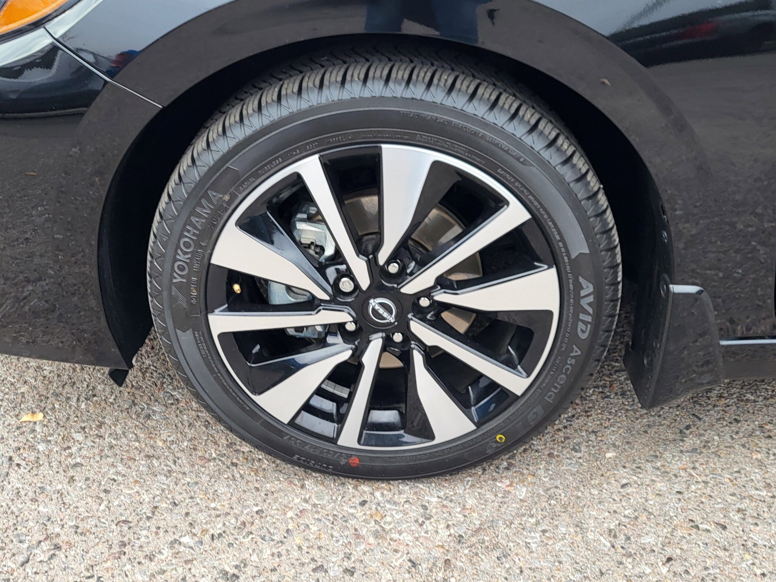 2024 Nissan Sentra - Image 18