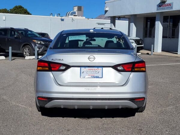 2025 Nissan Altima