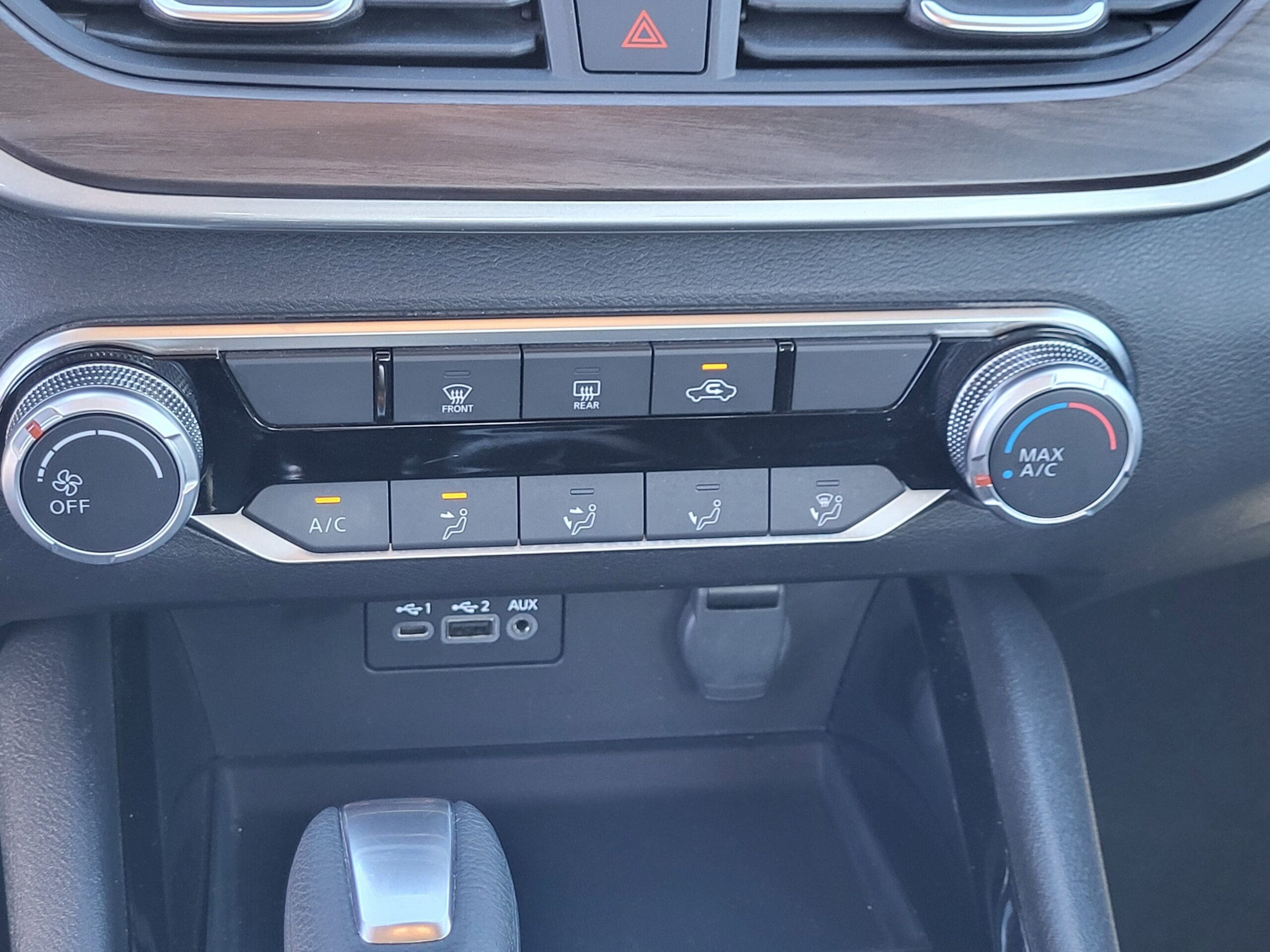 2024 Nissan Altima - Image 23