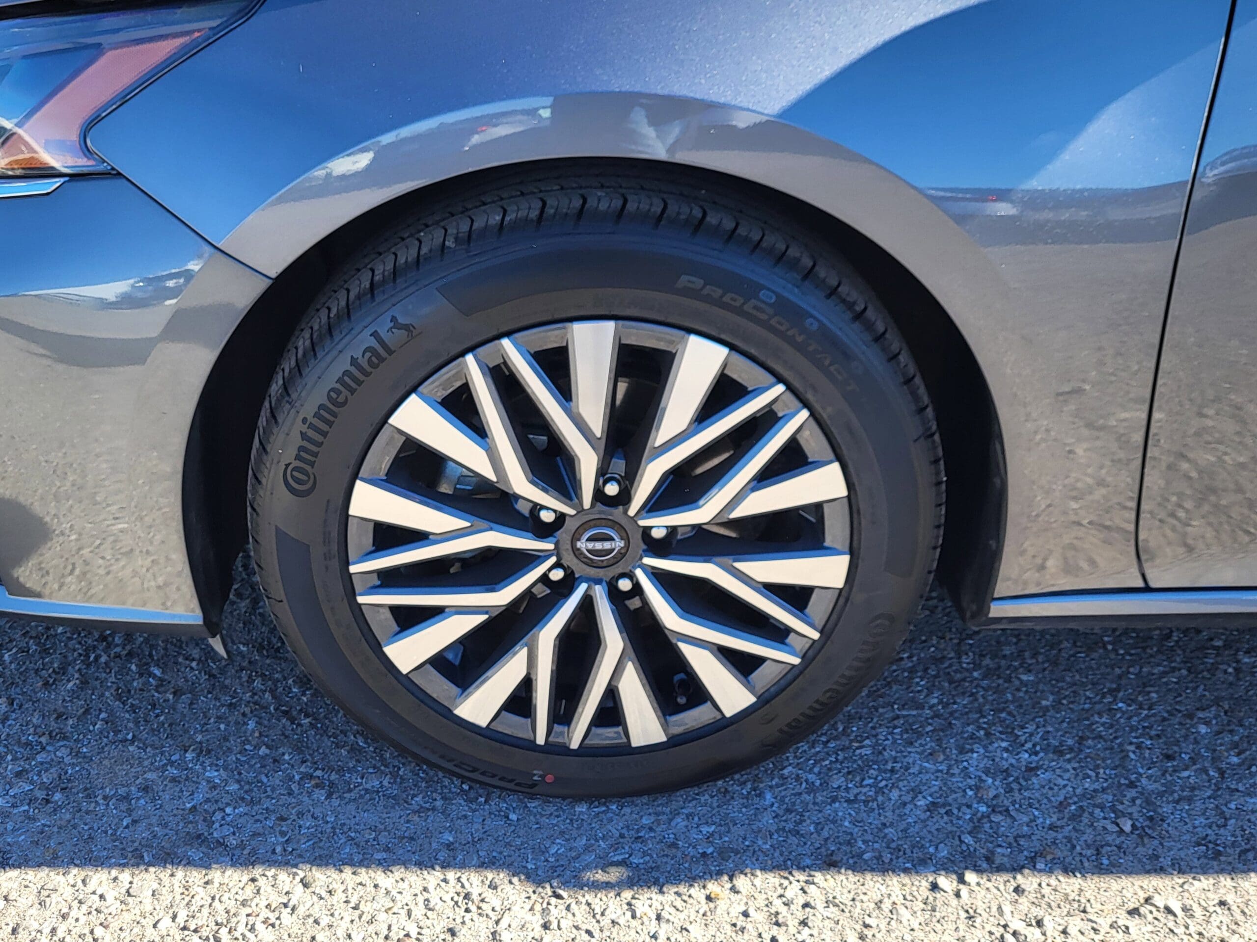 2024 Nissan Altima - Image 16