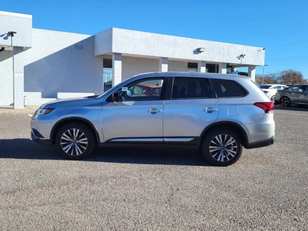 2020 Mitsubishi Outlander