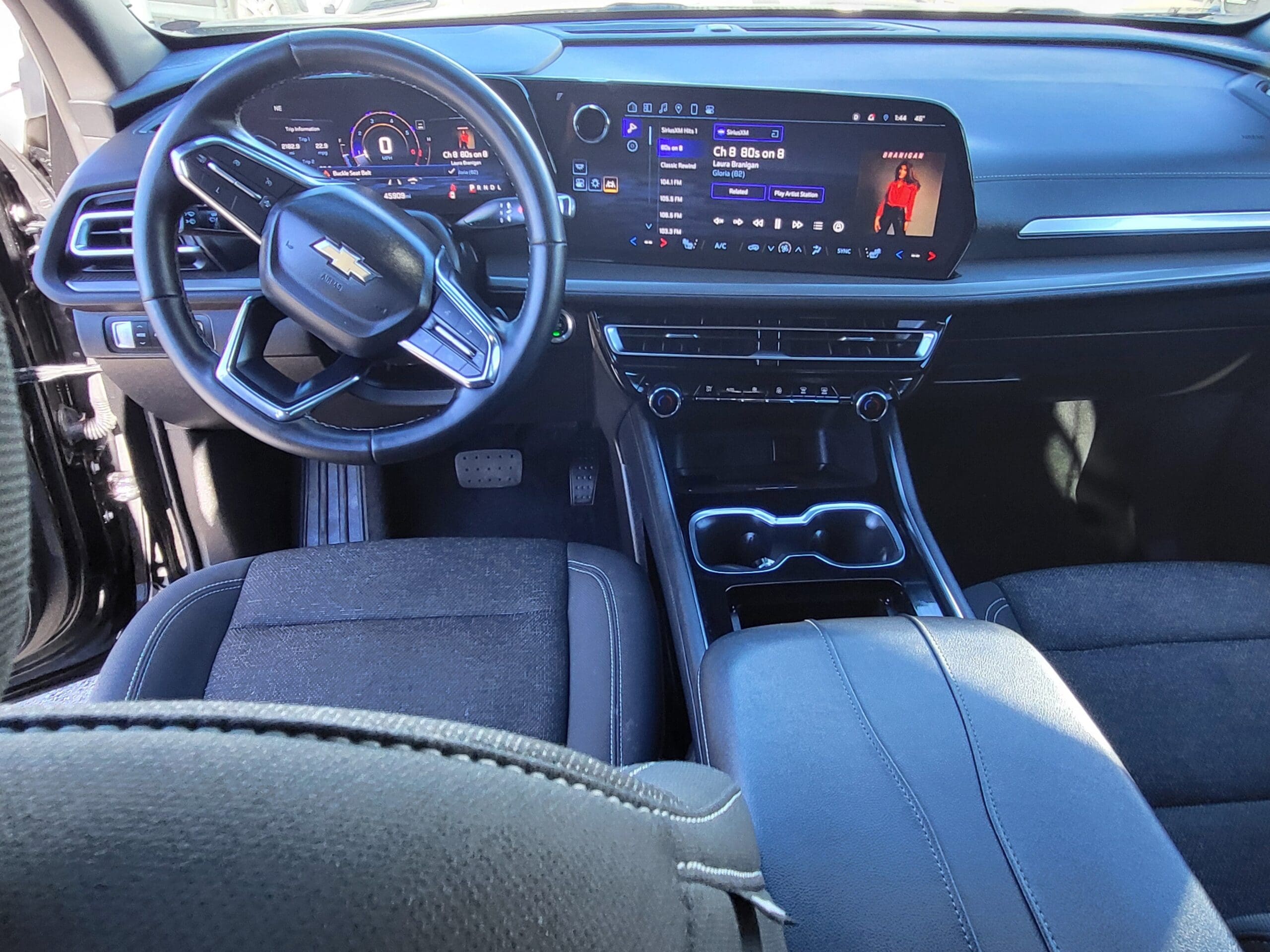 2024 Chevrolet Traverse - Image 10