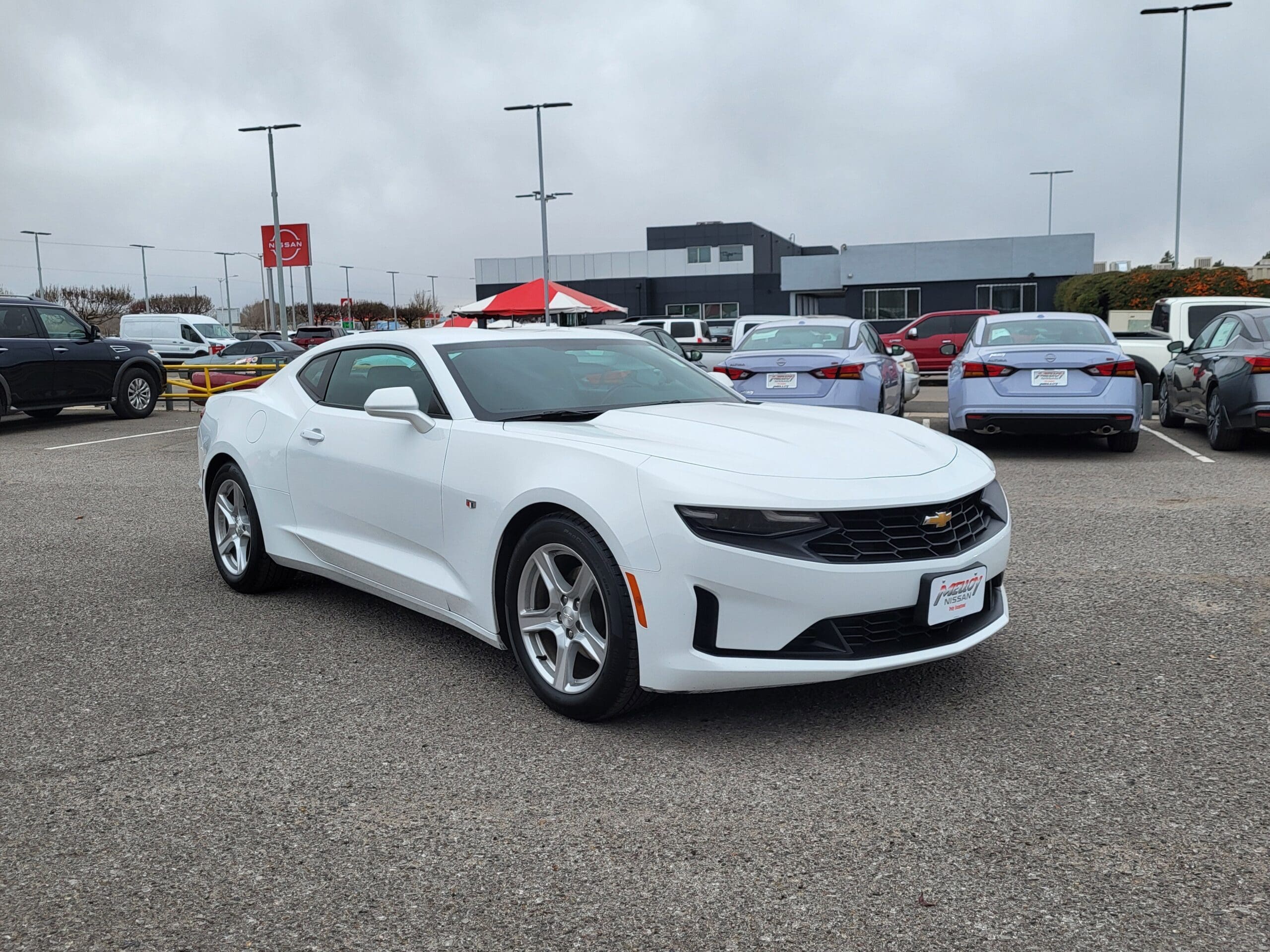 2023 Chevrolet Camaro - Image 4