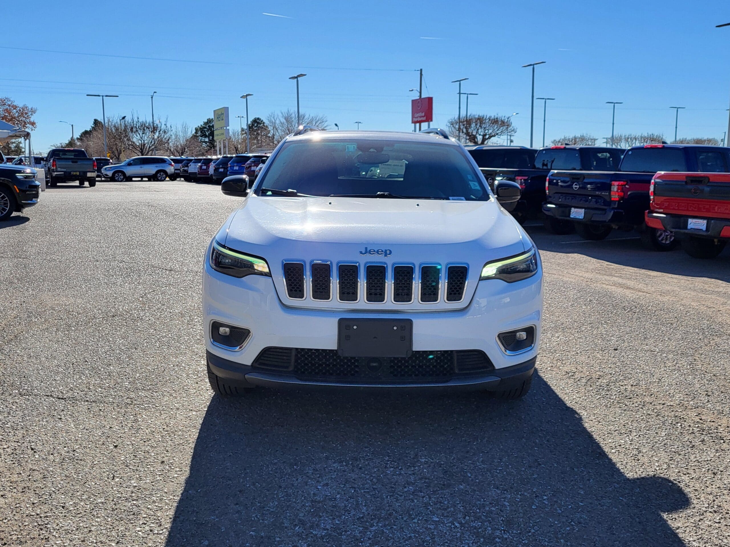 2022 Jeep Cherokee - Image 5