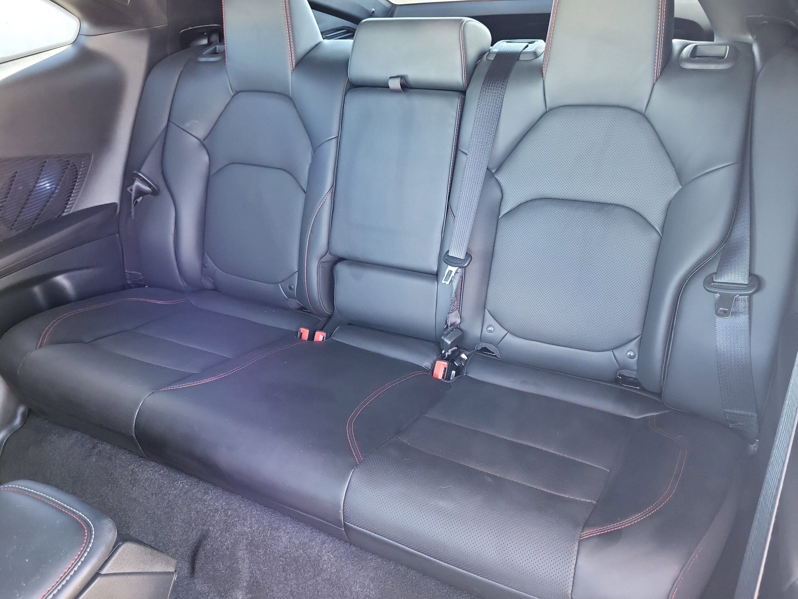 2025 Dodge Charger Daytona - Image 21